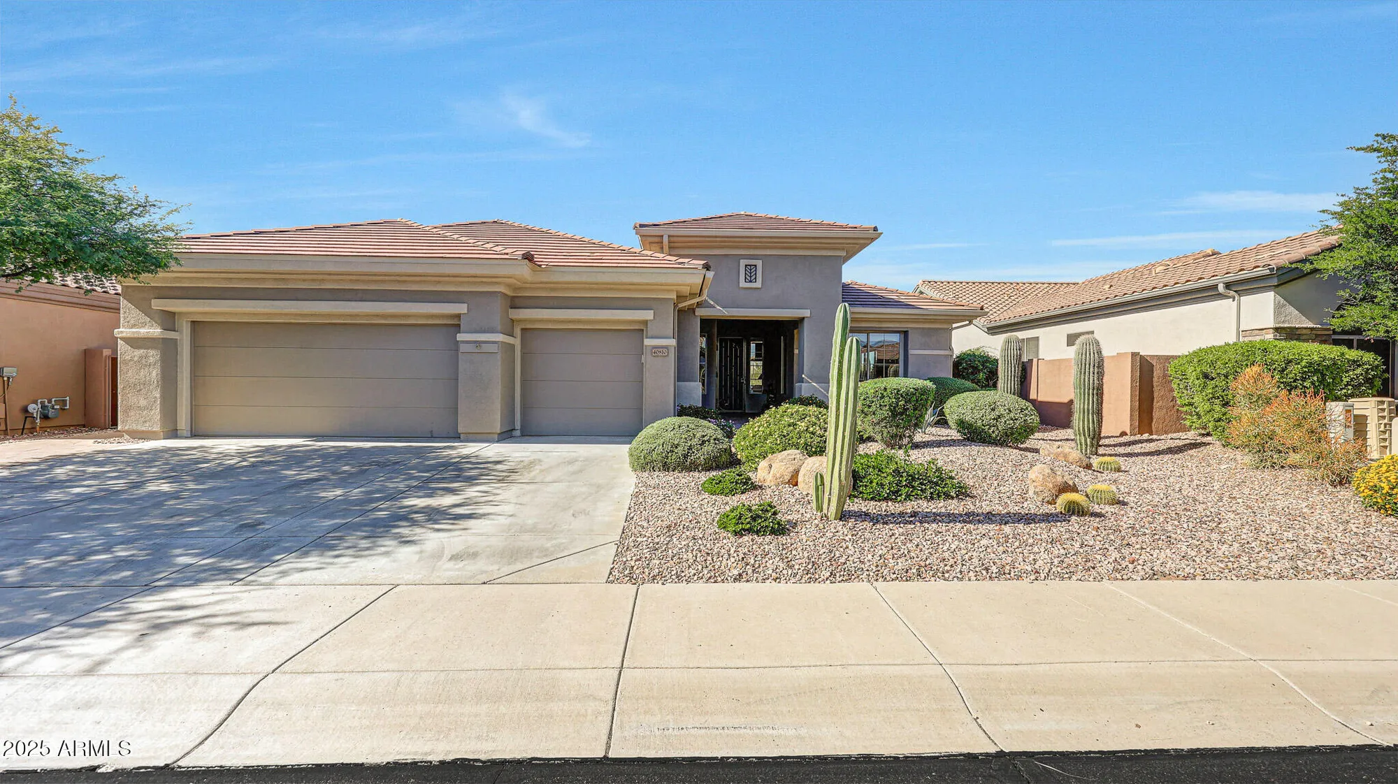 Property Slideshow image 1 of 53 | 40810 n lytham ct, Anthem, AZ, 85086