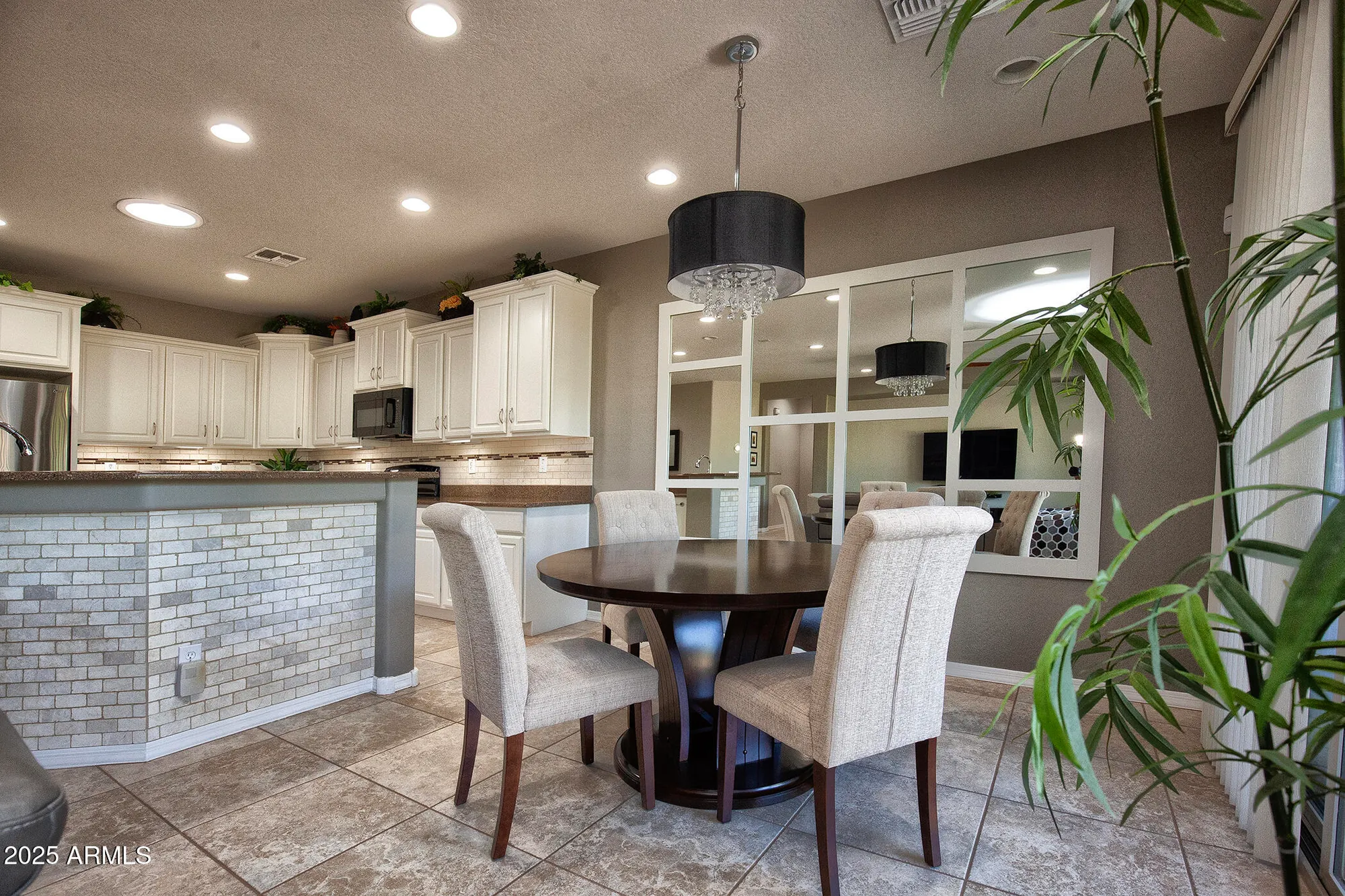 Property Slideshow image 15 of 72 | 27162 w yukon cir, Buckeye, AZ, 85396