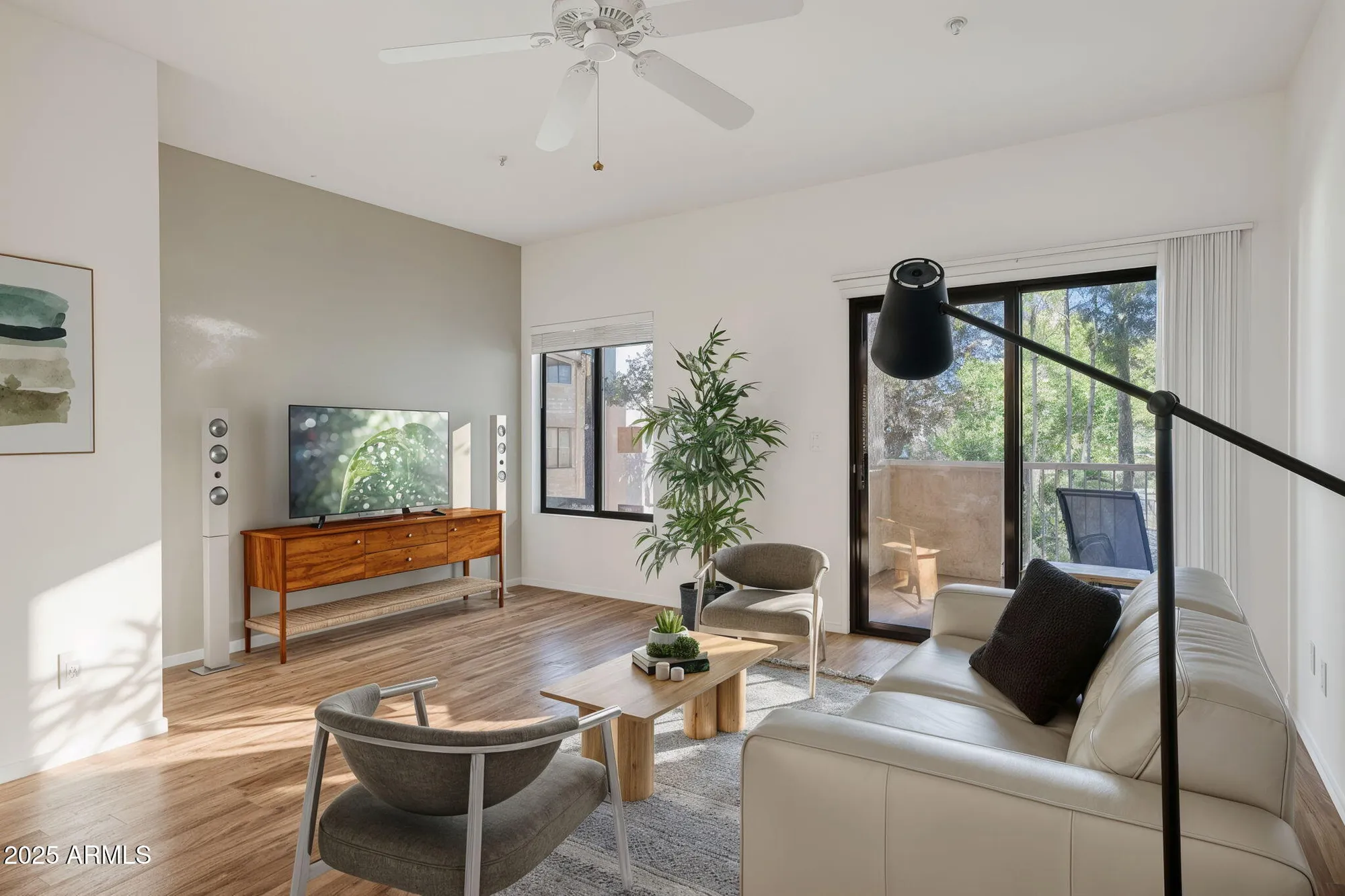 Property Slideshow image 13 of 41 | 19400 n westbrook pkwy 216, Peoria, AZ, 85382