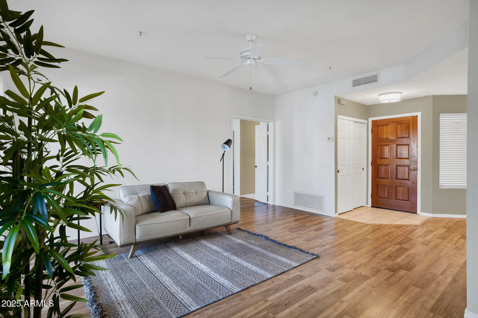 Property Slideshow image 11 of 41 | 19400 n westbrook pkwy 216, Peoria, AZ, 85382