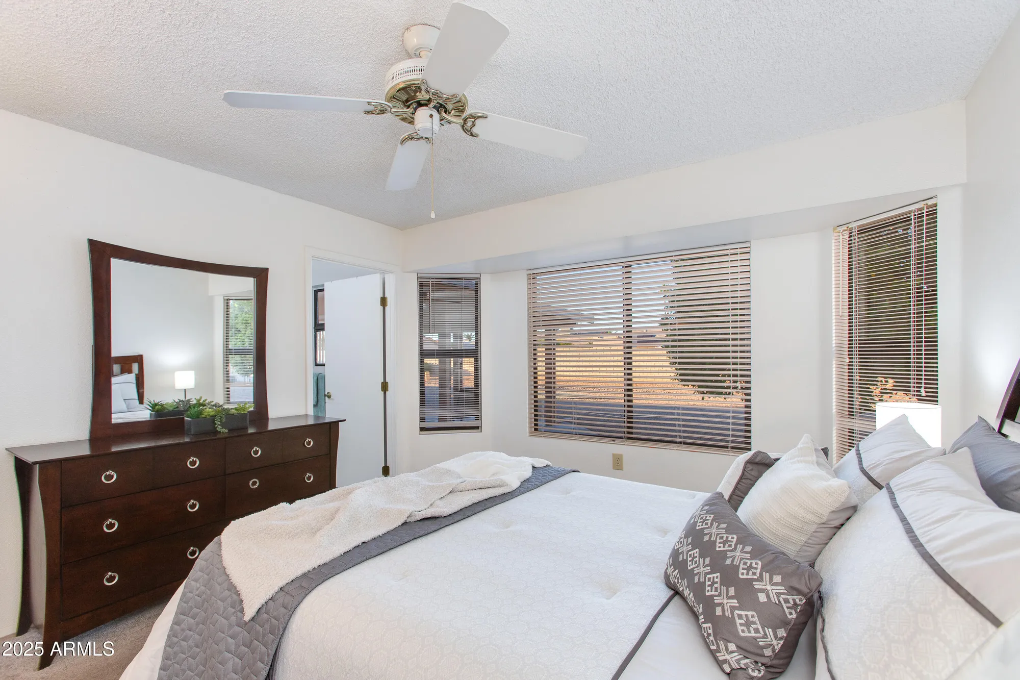 Property Slideshow image 13 of 22 | 14726 w antelope dr, Sun City West, AZ, 85375