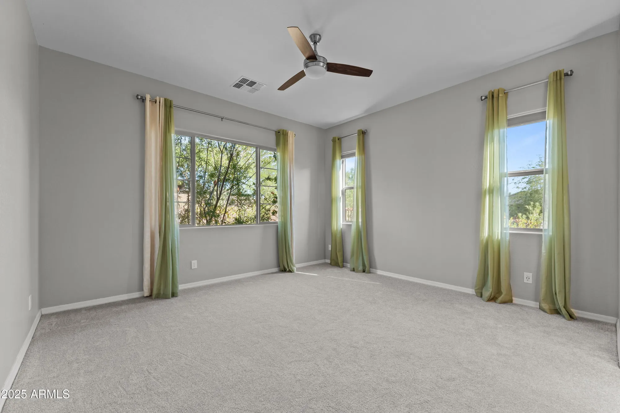 Property Slideshow image 6 of 45 | 4295 ponderosa trl, Wickenburg, AZ, 85390