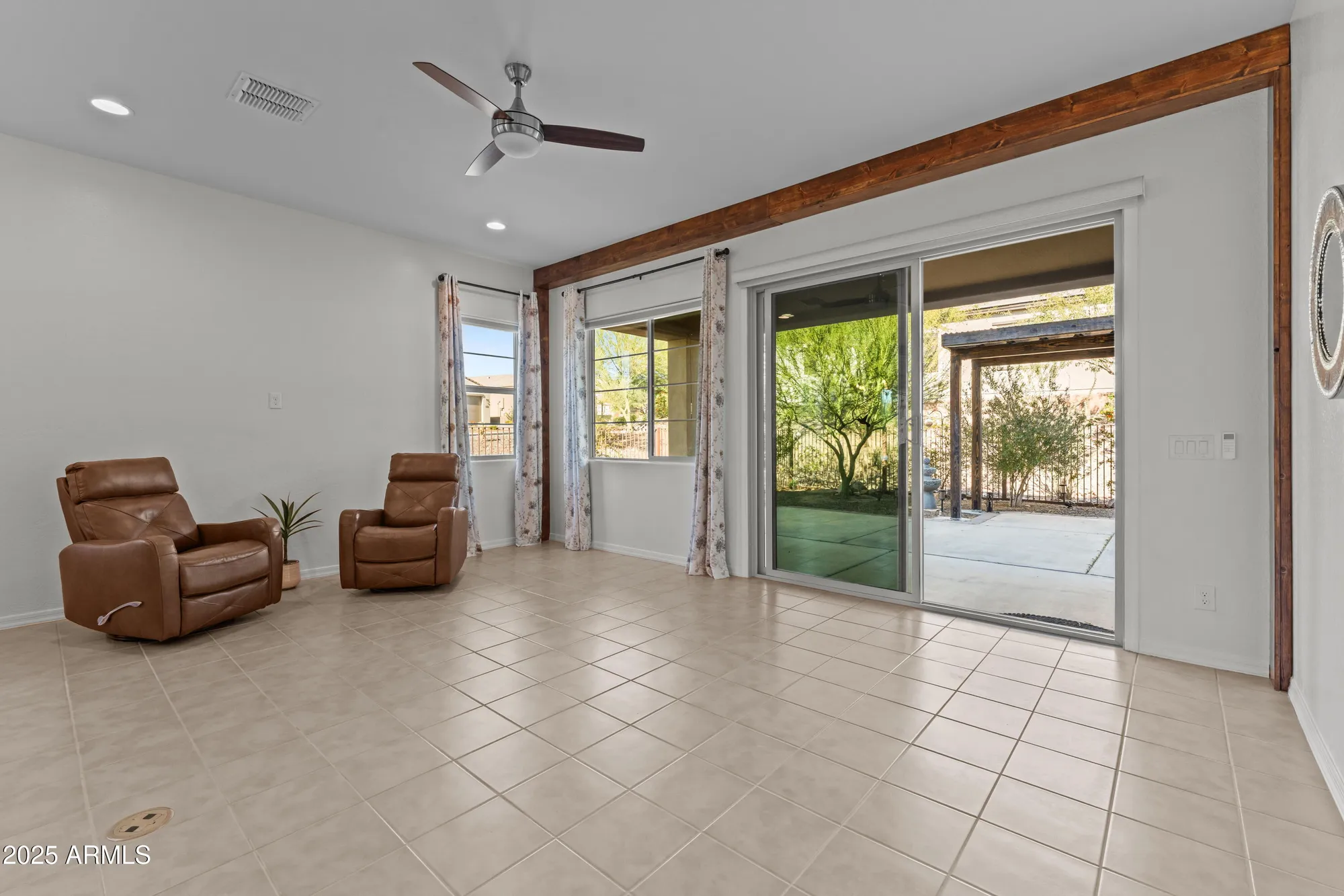 Property Slideshow image 38 of 45 | 4295 ponderosa trl, Wickenburg, AZ, 85390