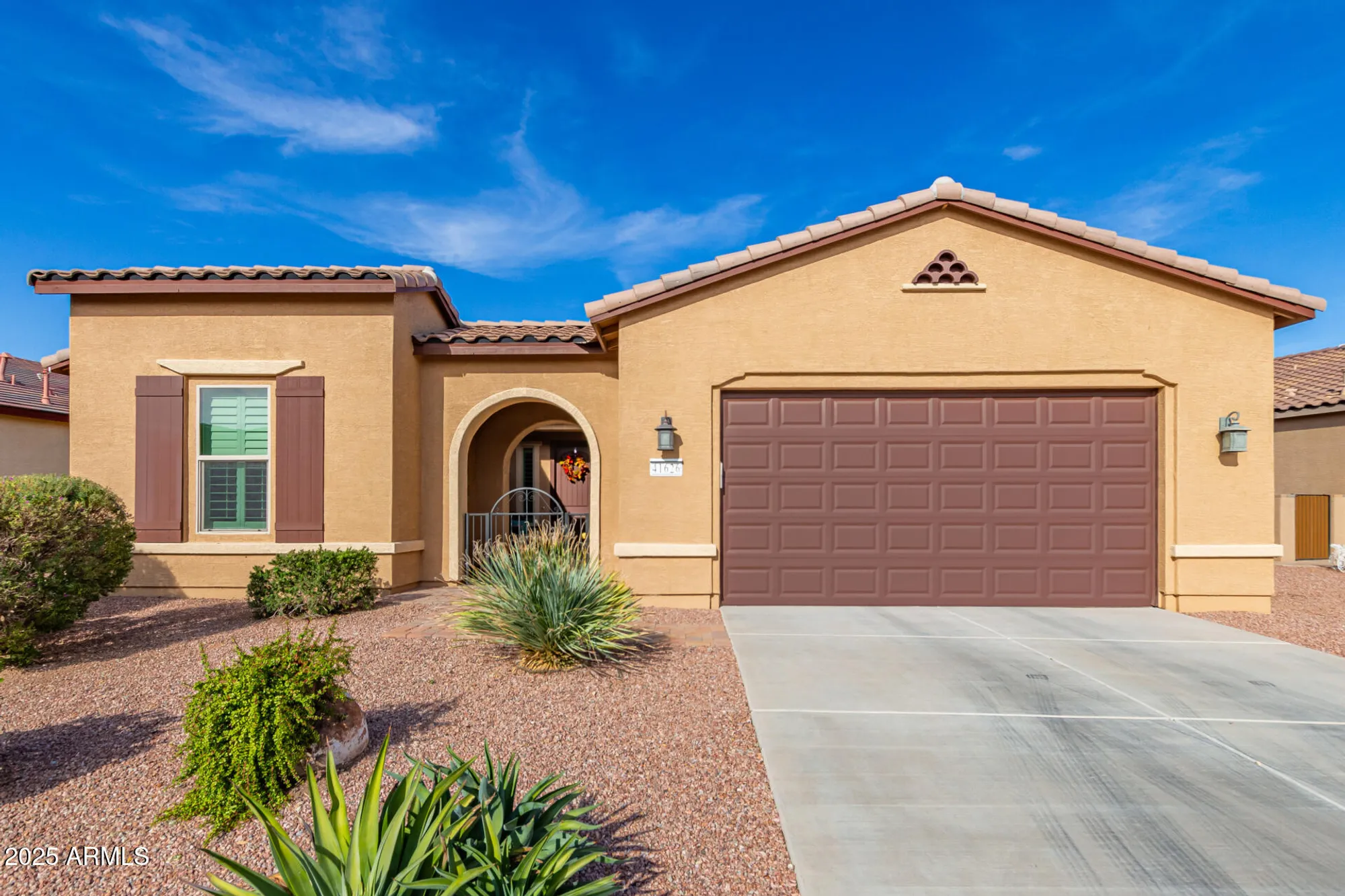 Property Slideshow image 1 of 35 | 41626 w harvest moon dr, Maricopa, AZ, 85138