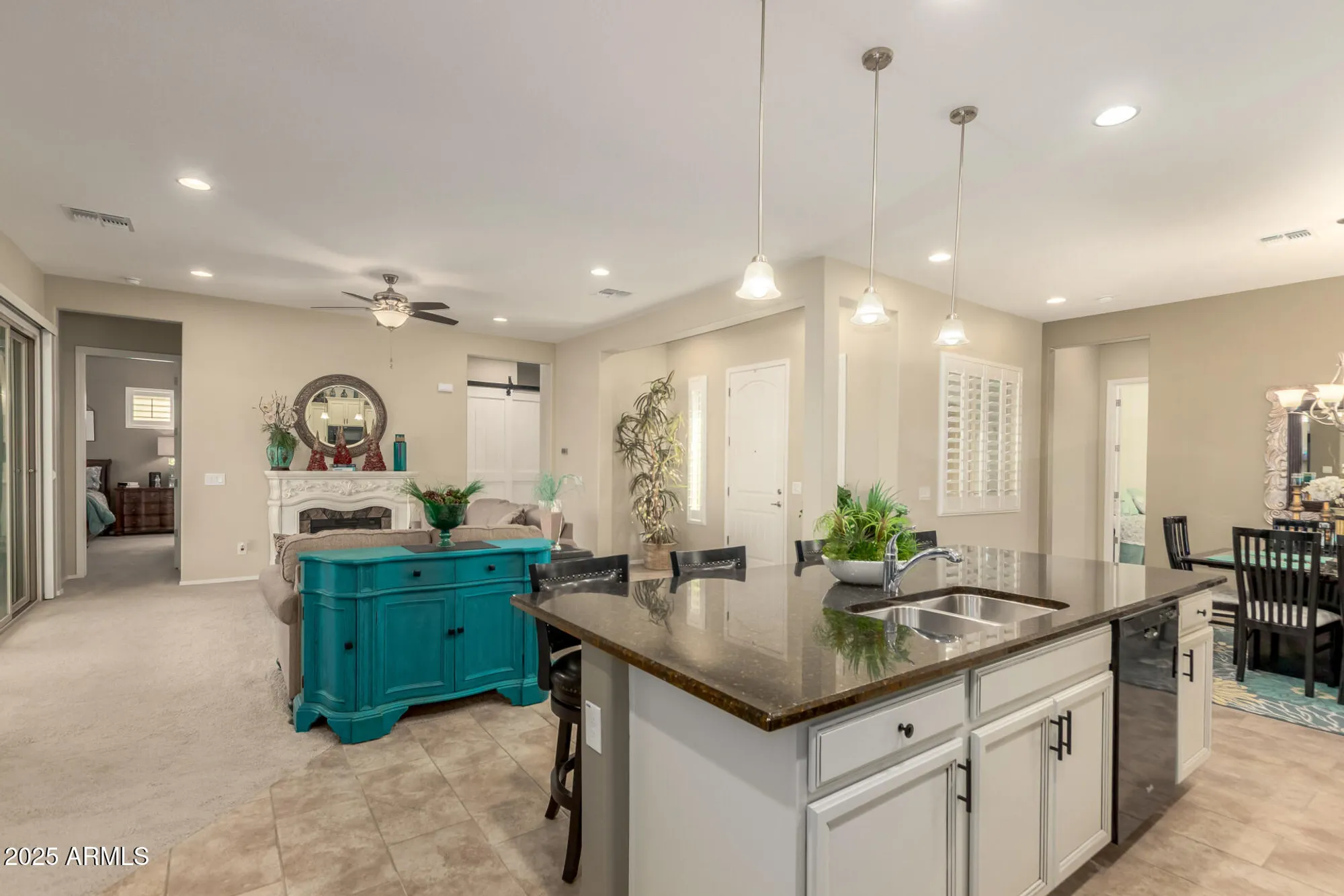 Property Slideshow image 16 of 35 | 41626 w harvest moon dr, Maricopa, AZ, 85138