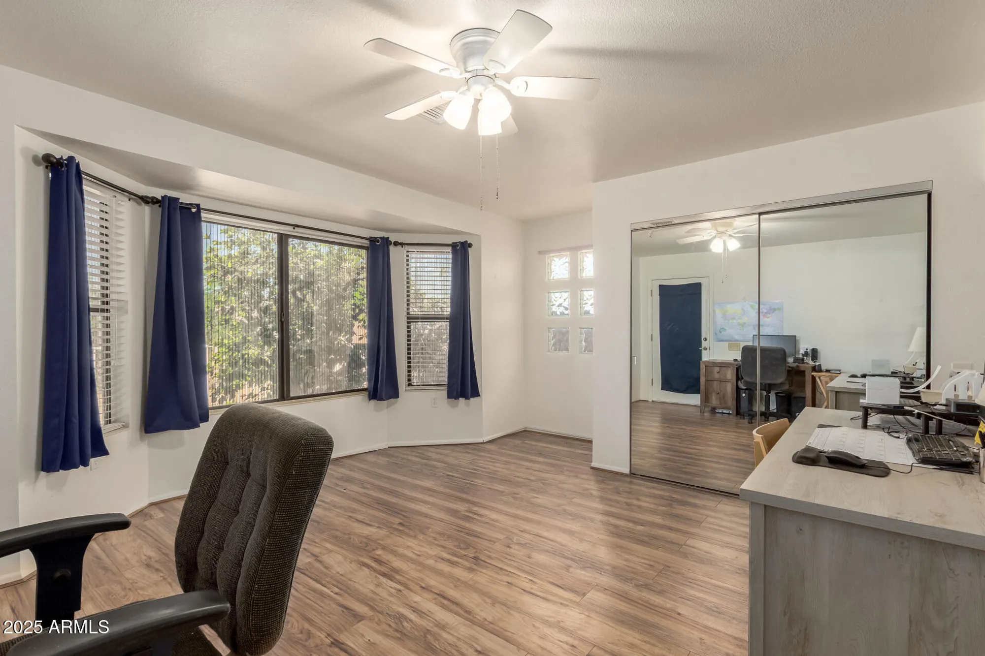 Property Slideshow image 15 of 30 | 17606 n 133rd dr, Sun City West, AZ, 85375