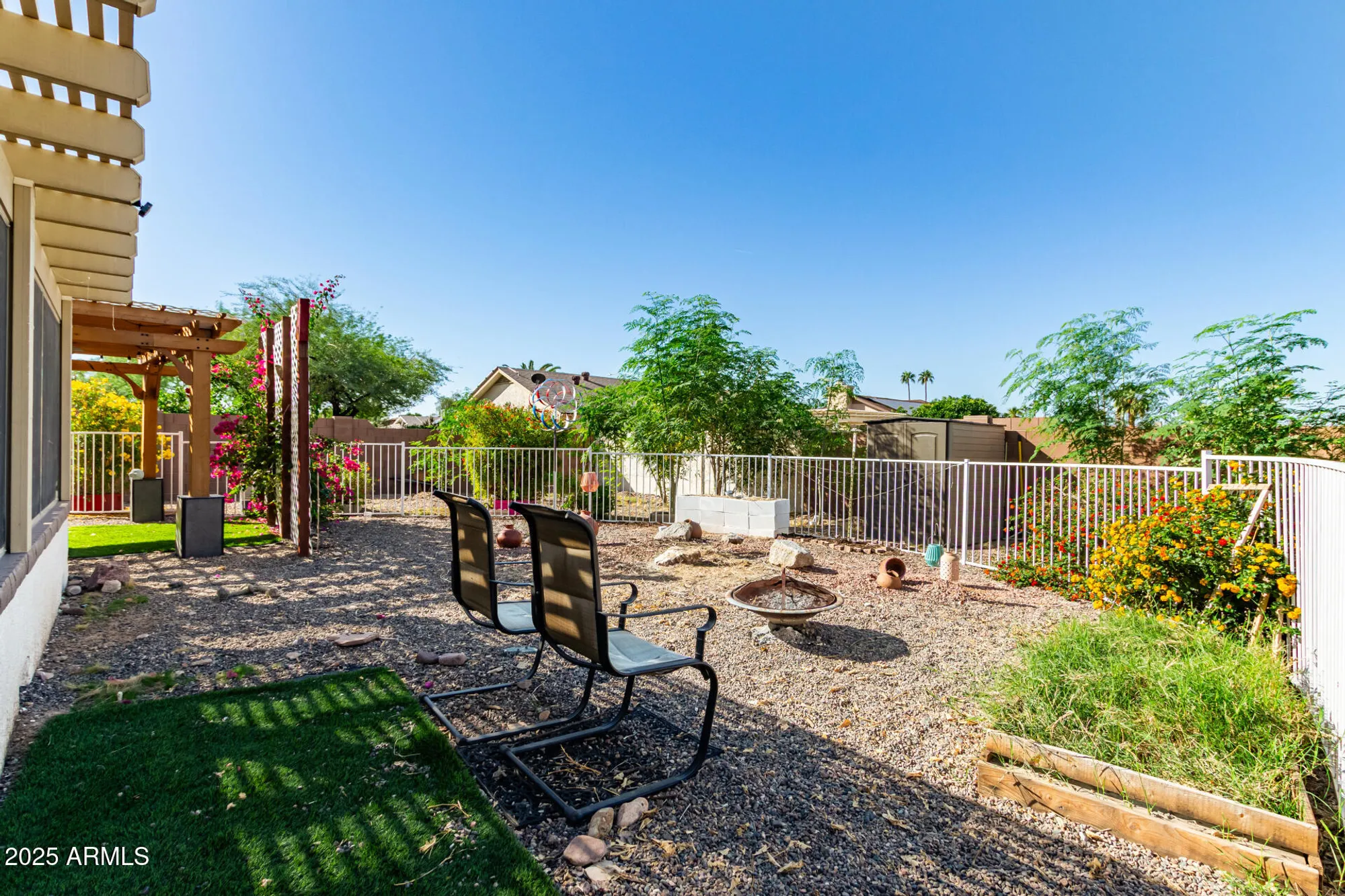 Property Slideshow image 21 of 30 | 17606 n 133rd dr, Sun City West, AZ, 85375