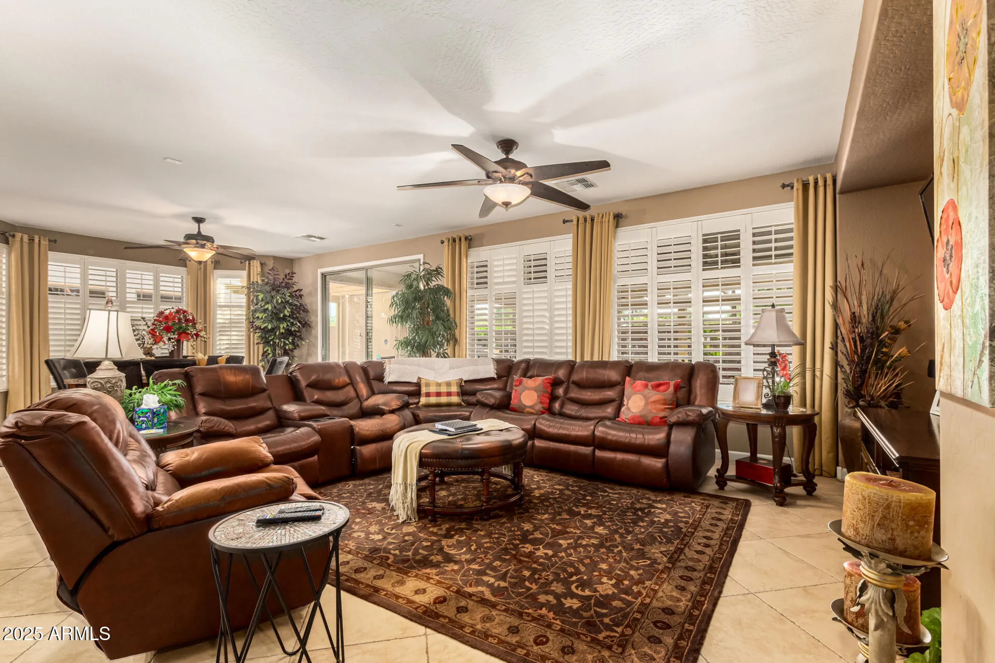 Property Slideshow image 9 of 82 | 5385 w posse dr, Eloy, AZ, 85131