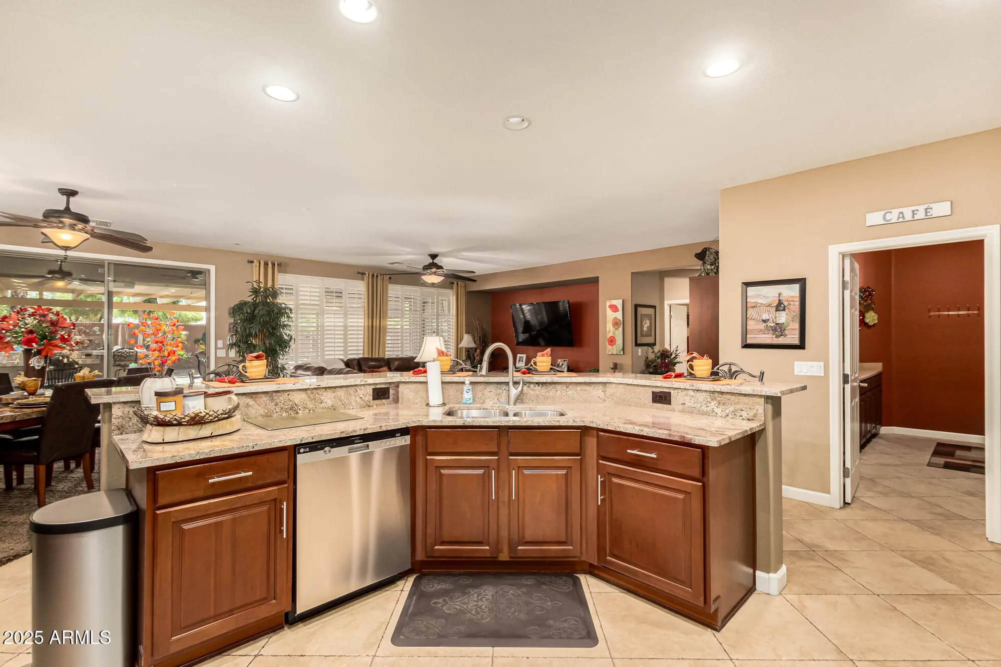 Property Slideshow image 16 of 82 | 5385 w posse dr, Eloy, AZ, 85131