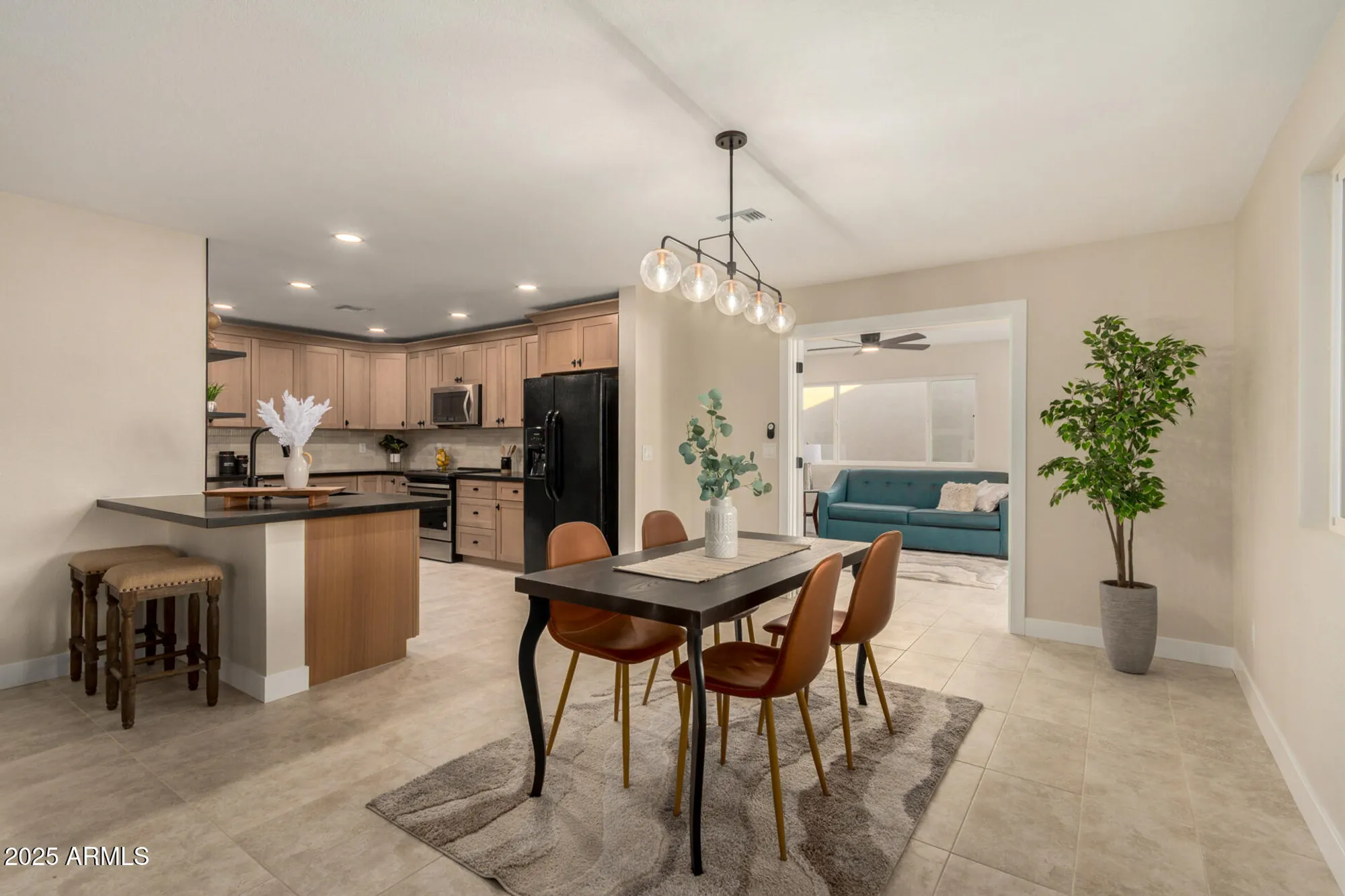 Property Slideshow image 10 of 69 | 25849 s brentwood dr, Sun Lakes, AZ, 85248