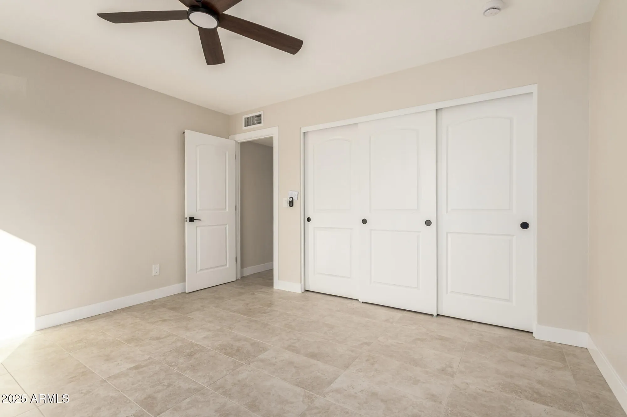 Property Slideshow image 23 of 69 | 25849 s brentwood dr, Sun Lakes, AZ, 85248