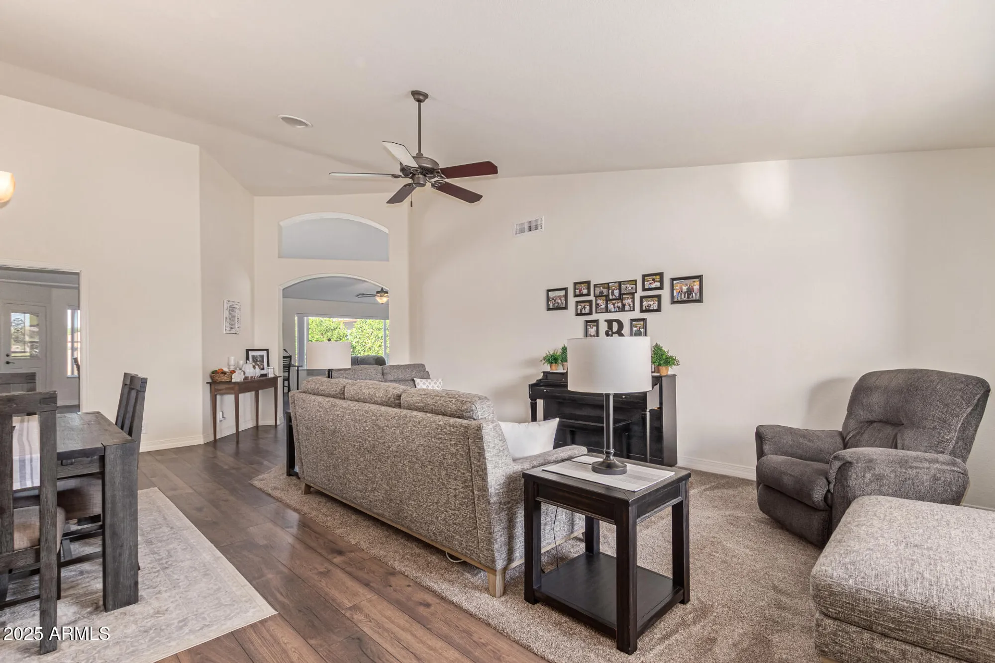 Property Slideshow image 10 of 37 | 11460 e mendoza ave, Mesa, AZ, 85209