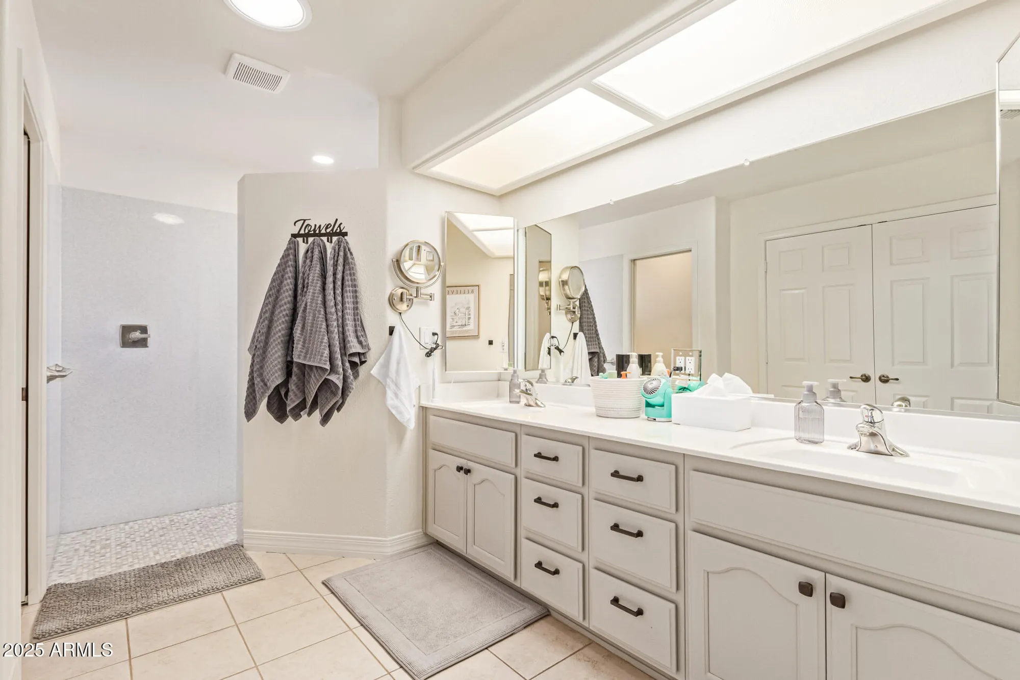 Property Slideshow image 25 of 37 | 11460 e mendoza ave, Mesa, AZ, 85209