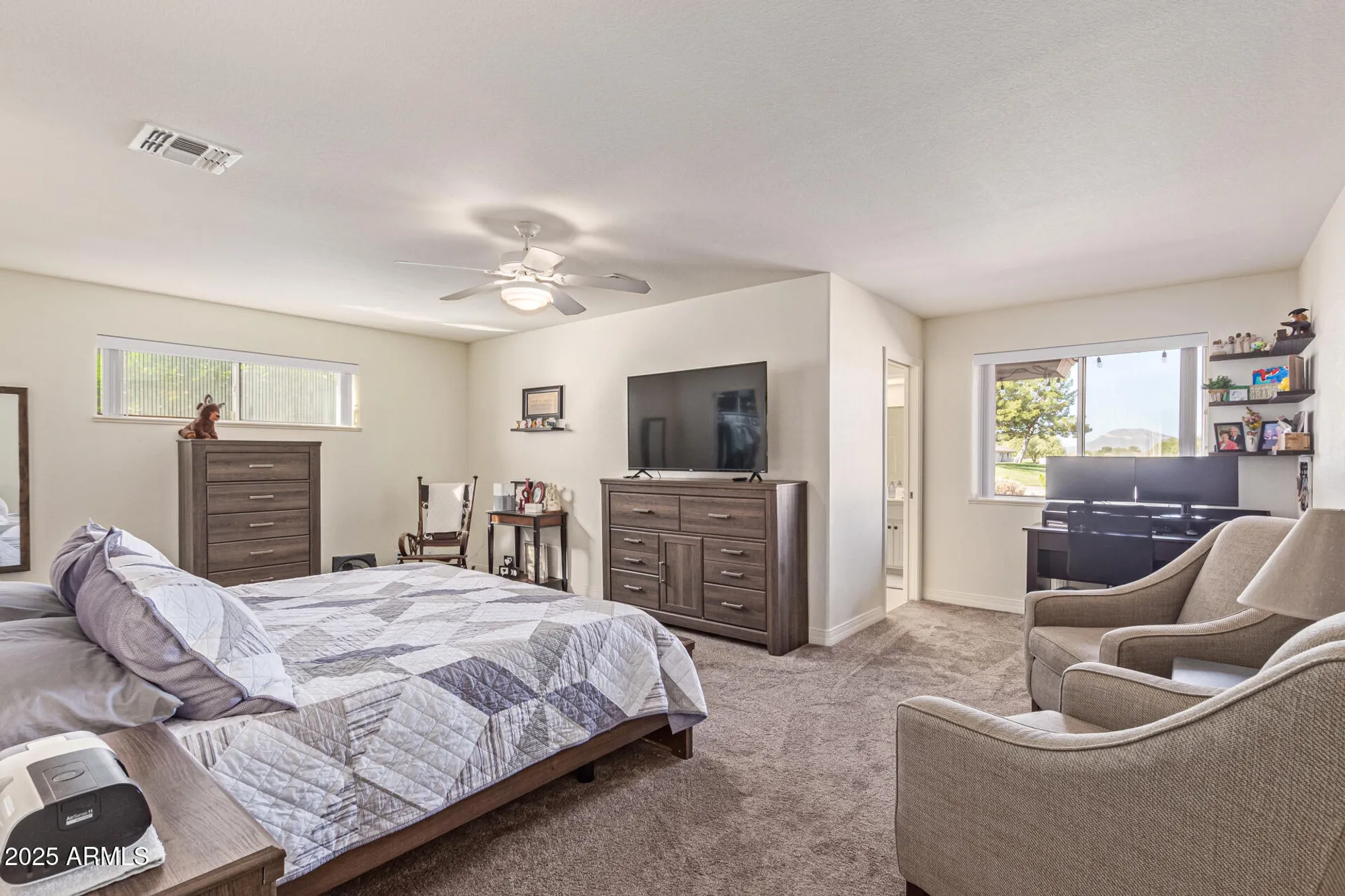 Property Slideshow image 21 of 37 | 11460 e mendoza ave, Mesa, AZ, 85209