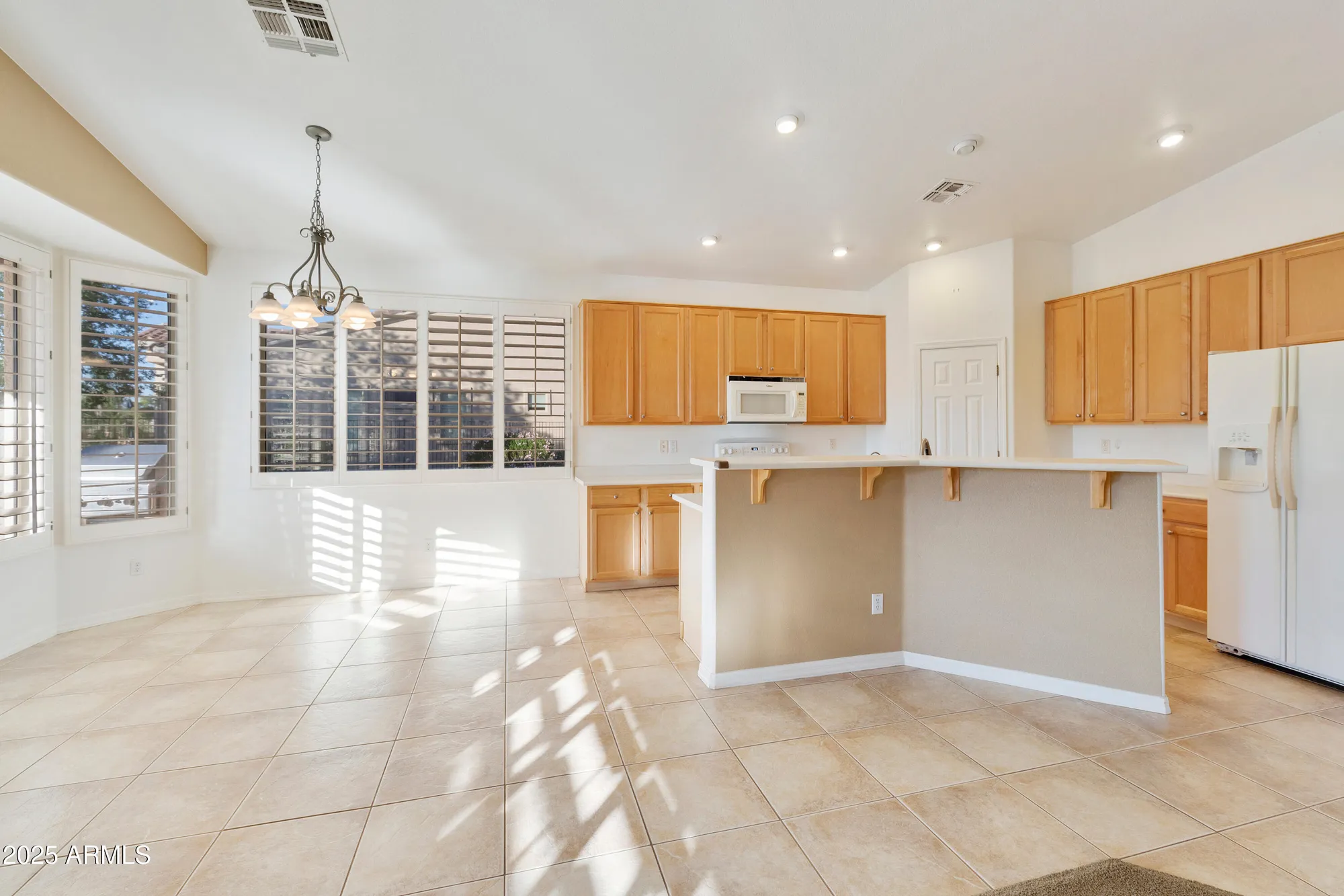 Property Slideshow image 11 of 54 | 4527 e sycamore ct, Gilbert, AZ, 85298