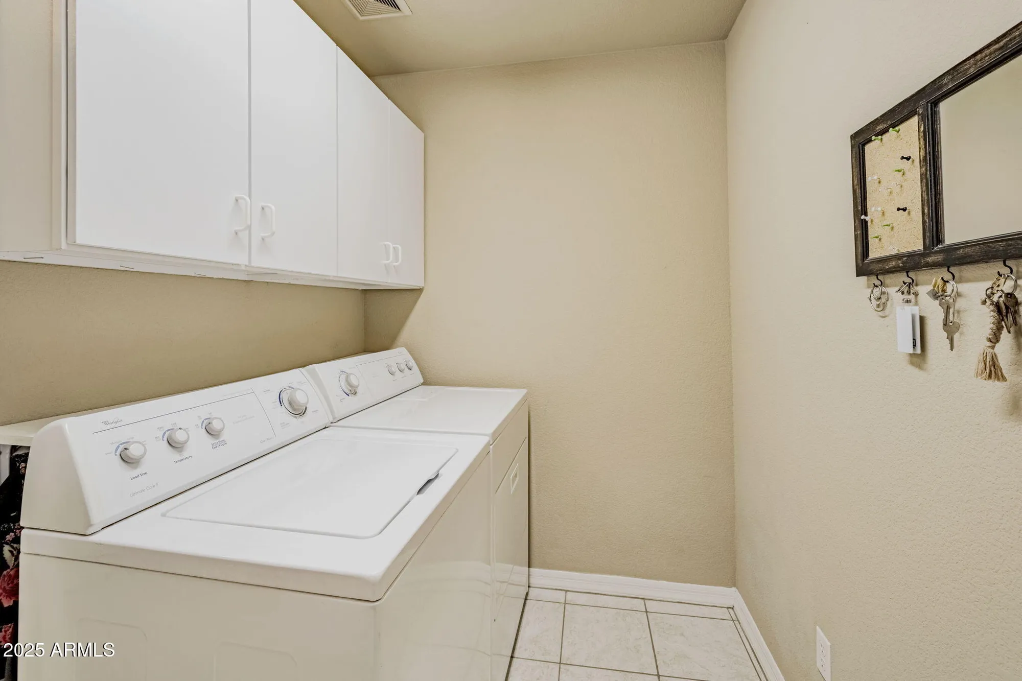 Property Slideshow image 12 of 14 | 3451 e torrey pines ln, Chandler, AZ, 85249