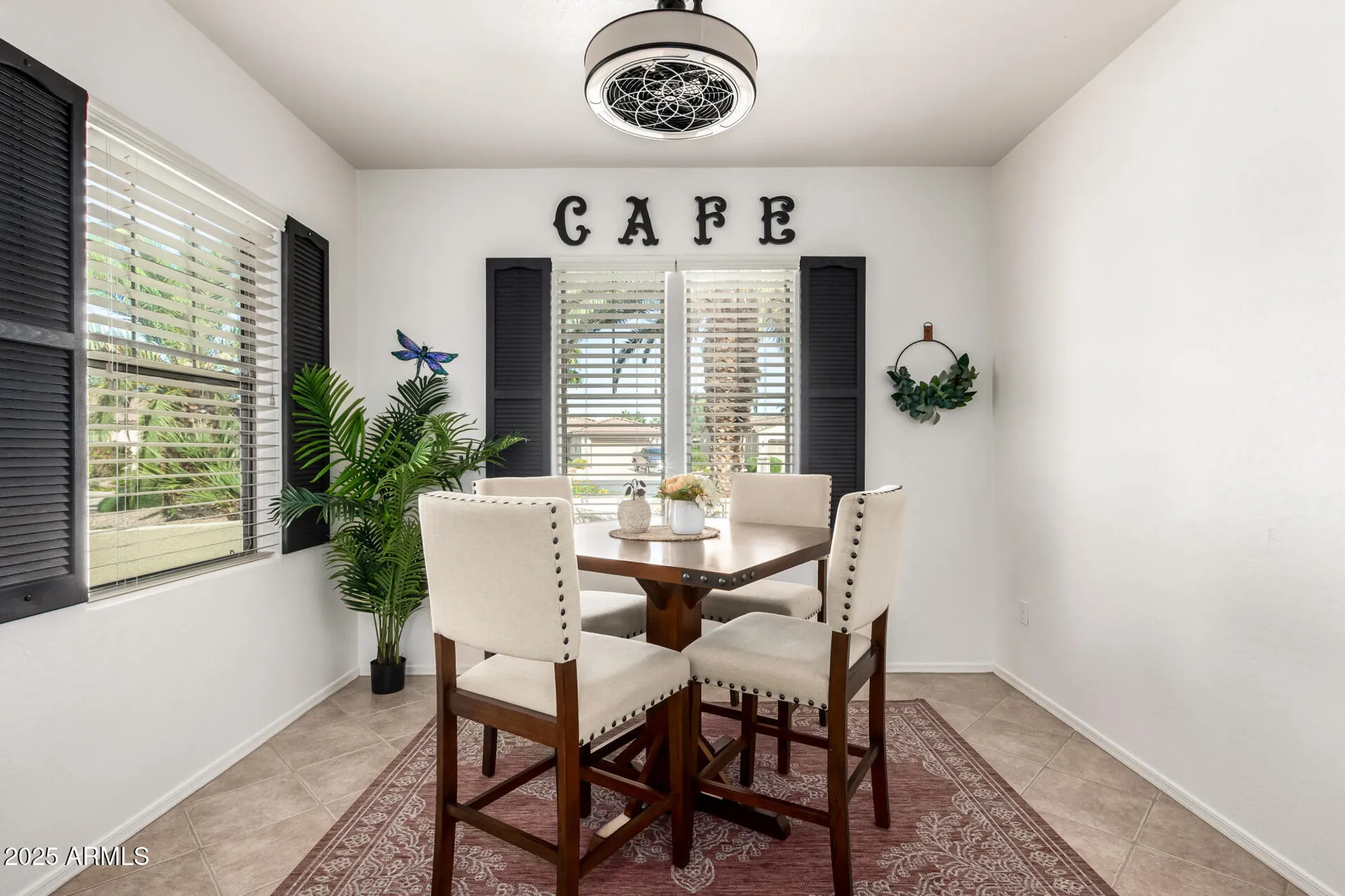 Property Slideshow image 10 of 32 | 16651 w stonecreek ct, Surprise, AZ, 85387