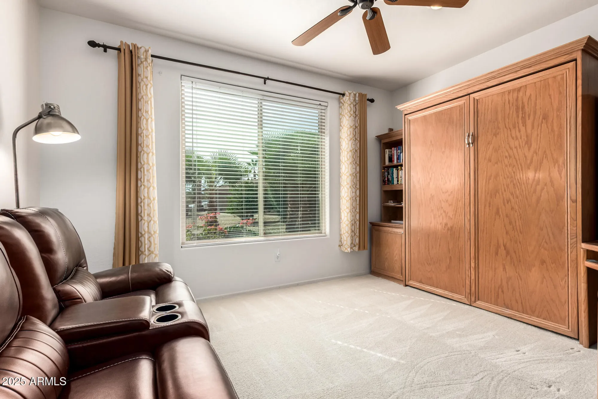 Property Slideshow image 23 of 32 | 16651 w stonecreek ct, Surprise, AZ, 85387