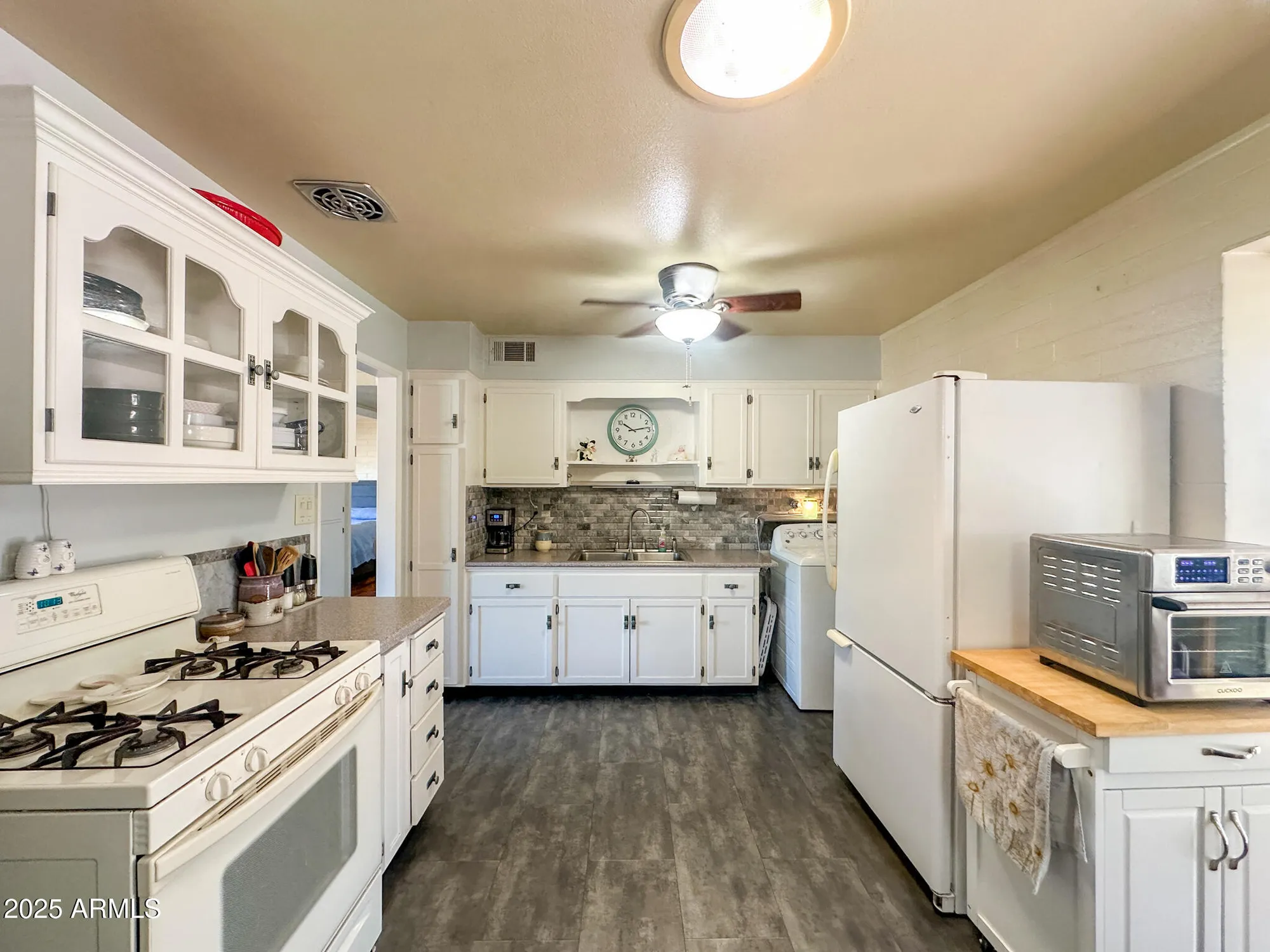 Property Slideshow image 6 of 13 | 10719 w alabama ave, Sun City, AZ, 85351