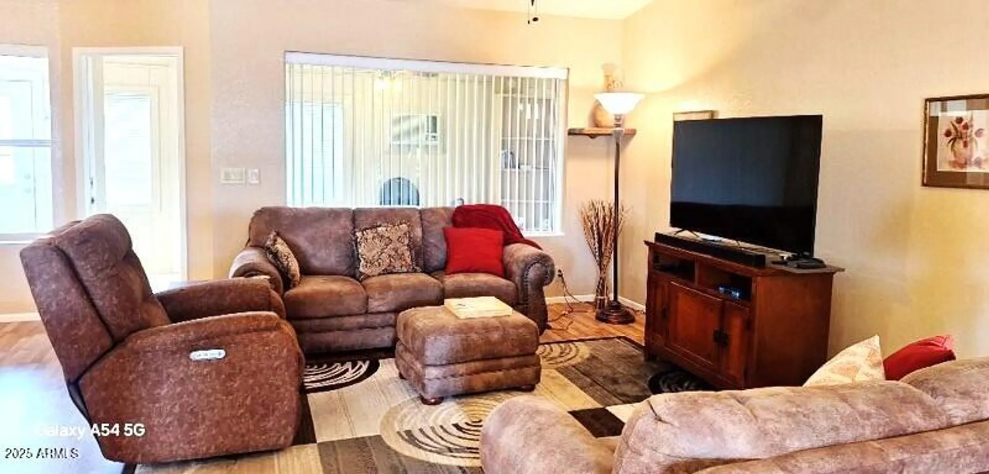 Property Slideshow image 5 of 21 | 7918 e nido ave, Mesa, AZ, 85209