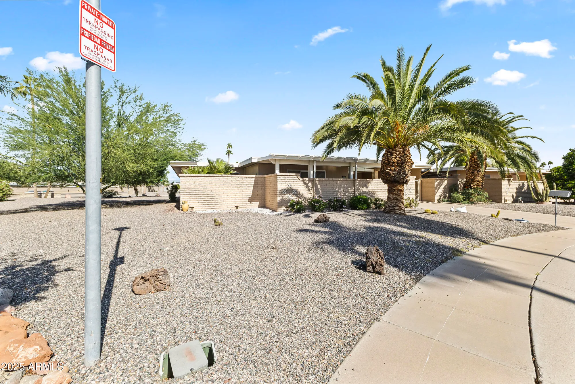 Property Slideshow image 32 of 33 | 9830 w teakwood dr, Sun City, AZ, 85351