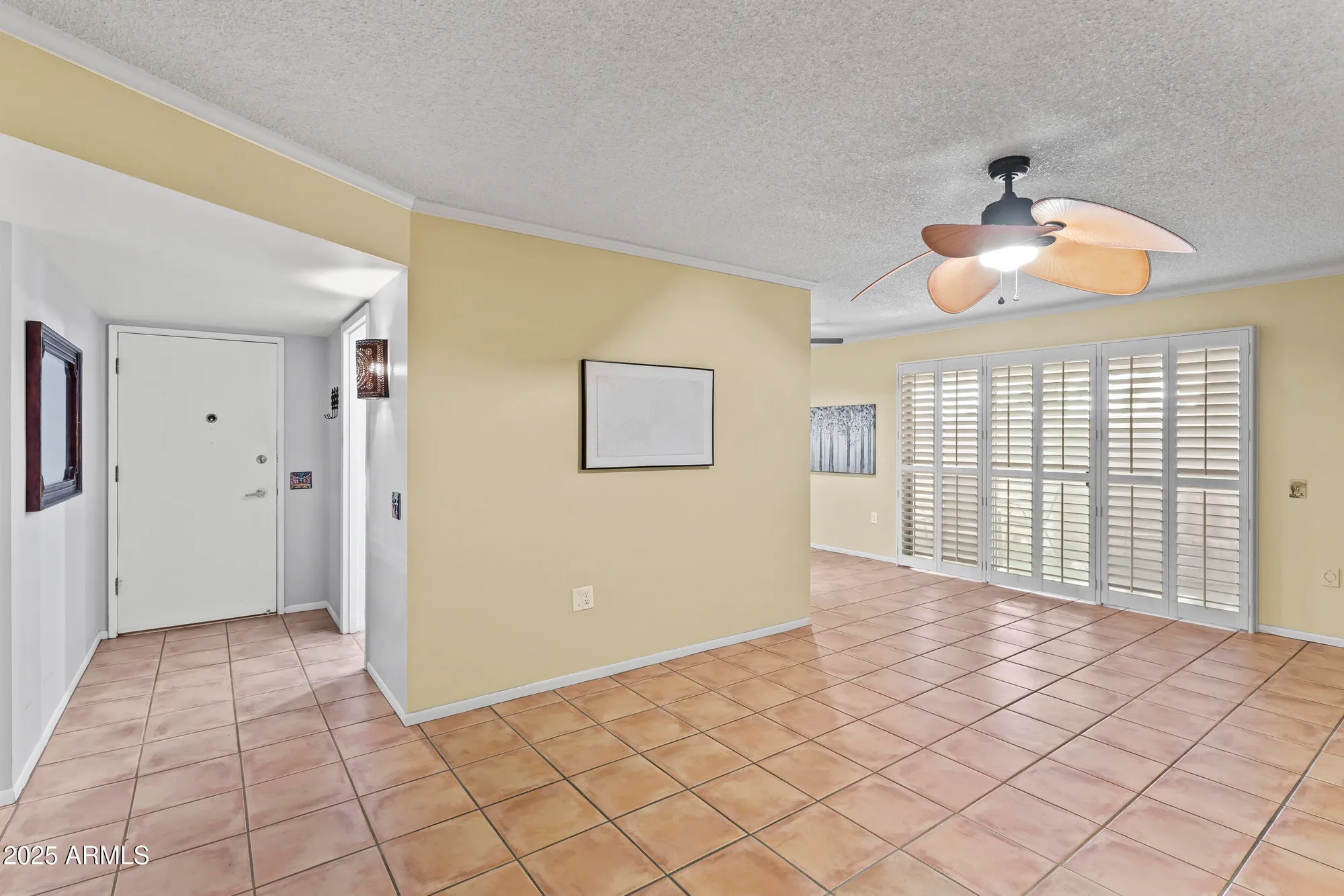 Property Slideshow image 11 of 33 | 9830 w teakwood dr, Sun City, AZ, 85351