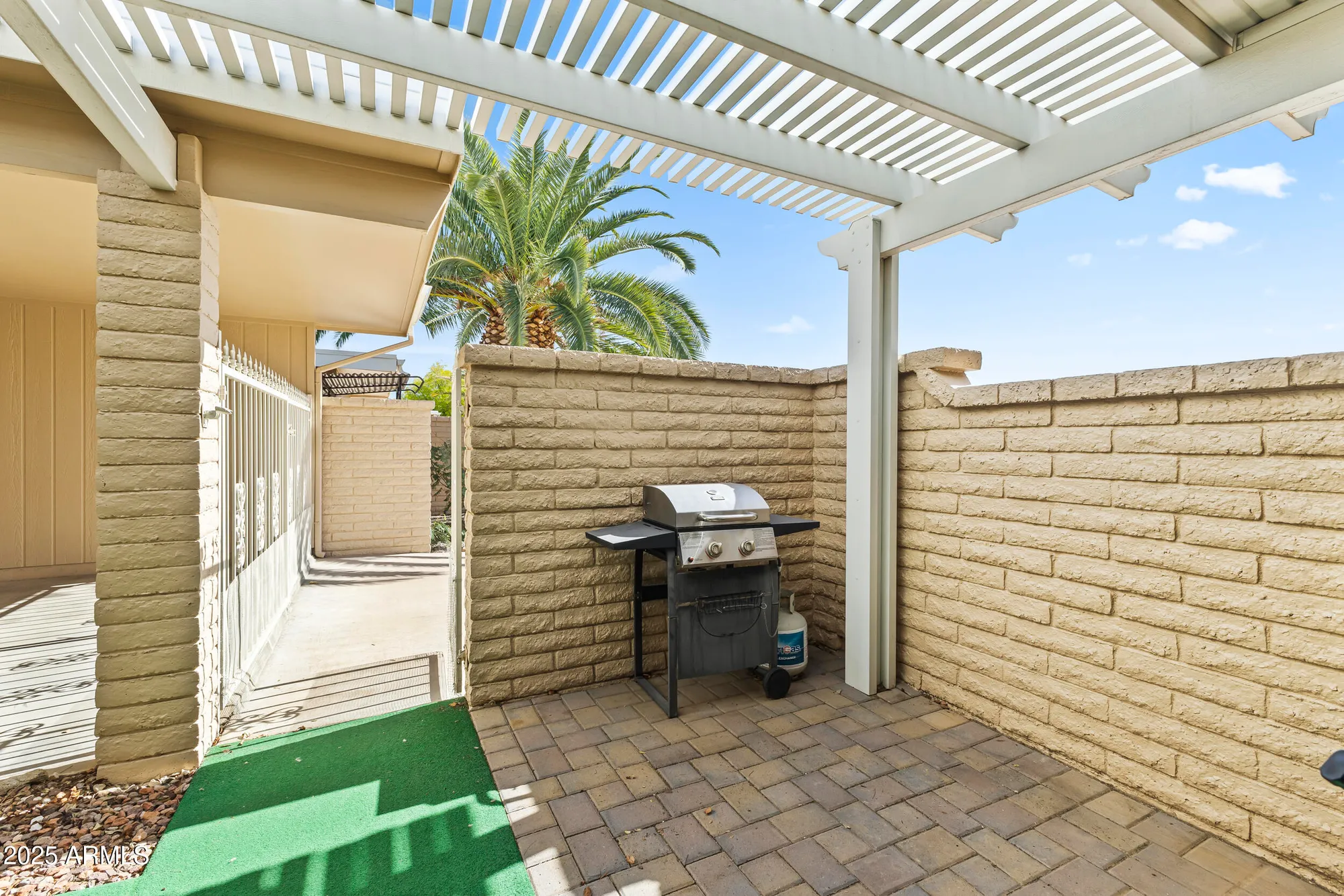 Property Slideshow image 26 of 33 | 9830 w teakwood dr, Sun City, AZ, 85351