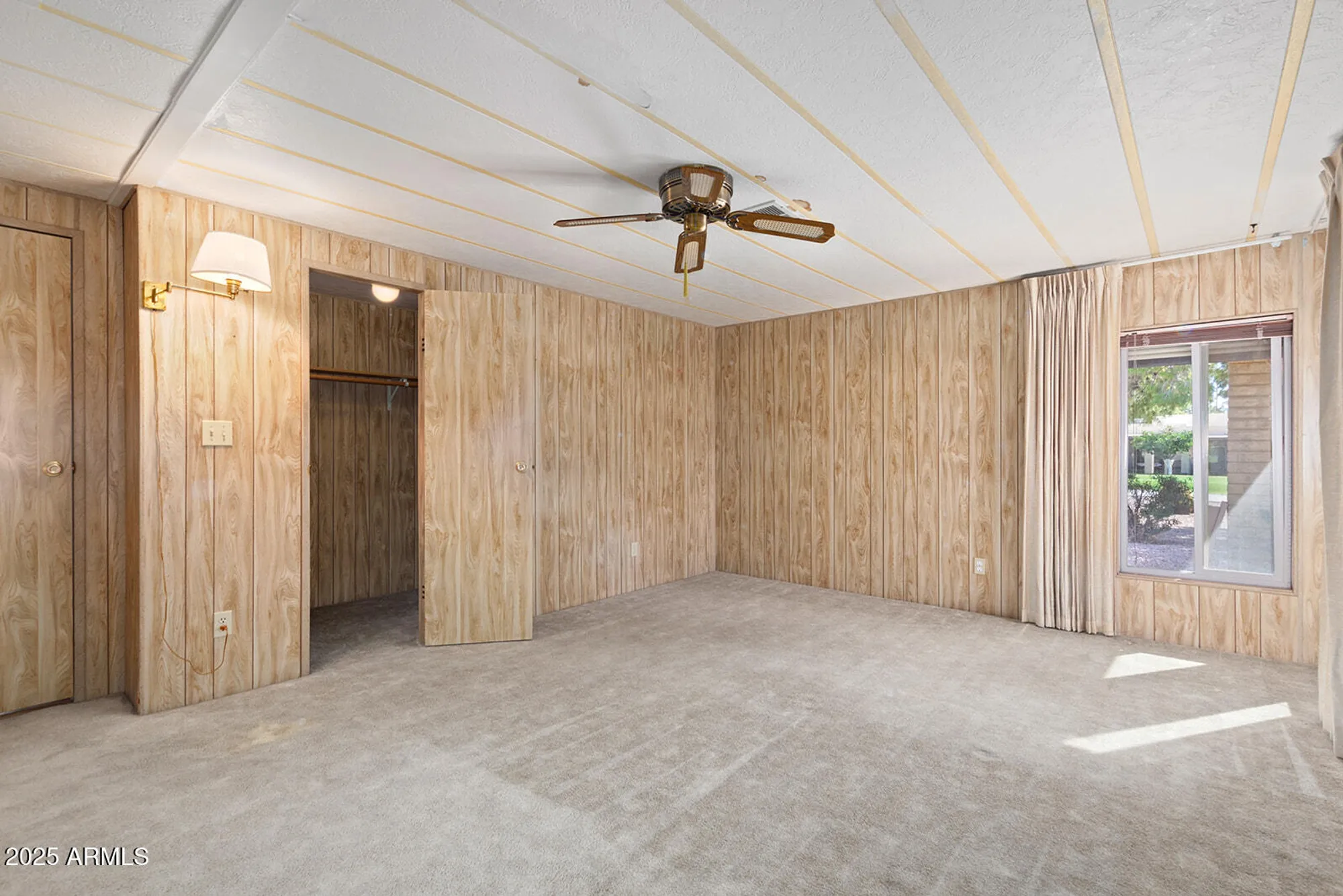 Property Slideshow image 10 of 24 | 7727 e calypso ave, Mesa, AZ, 85208