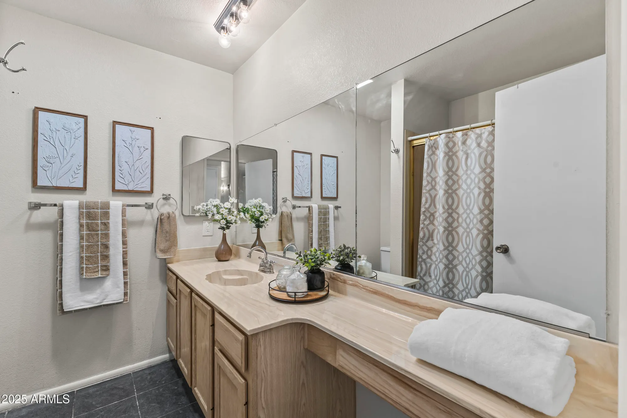 Property Slideshow image 22 of 30 | 9202 n 107th ave, Sun City, AZ, 85351