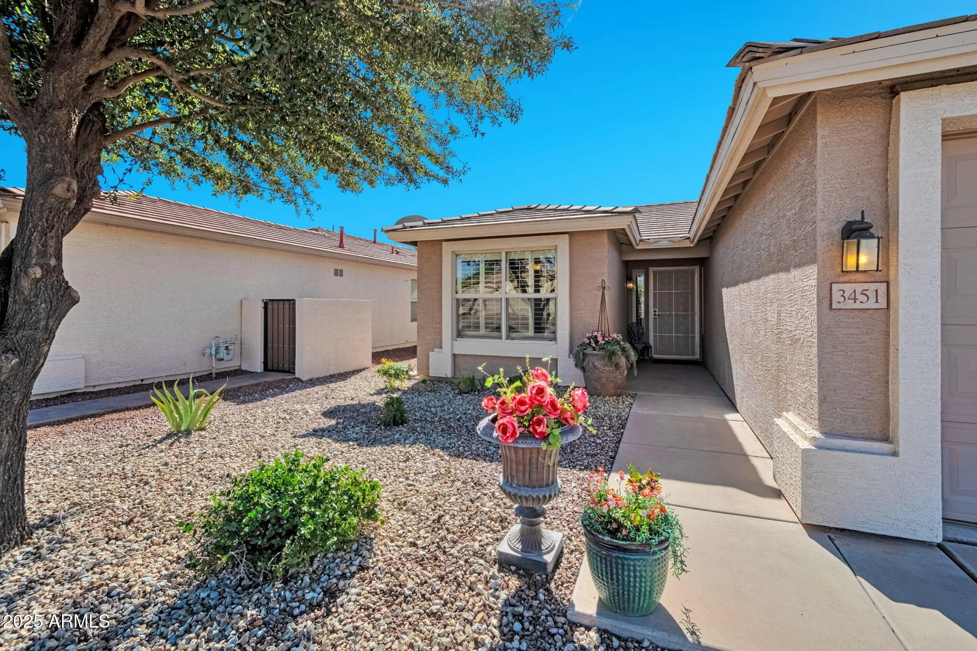 Property Slideshow image 13 of 14 | 3451 e torrey pines ln, Chandler, AZ, 85249