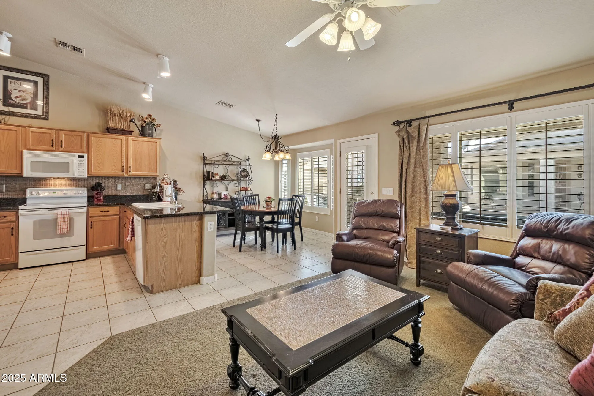 Property Slideshow image 4 of 14 | 3451 e torrey pines ln, Chandler, AZ, 85249