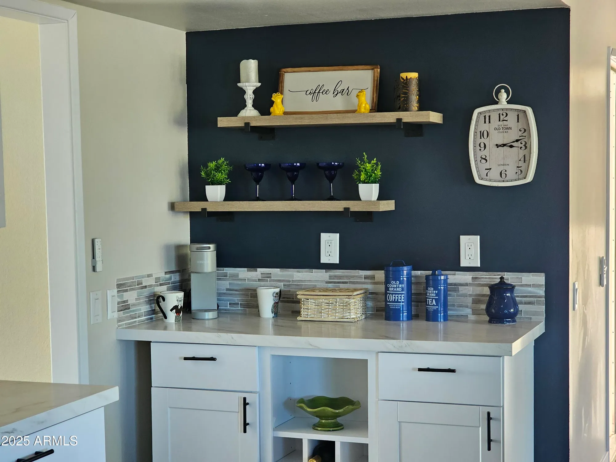 Property Slideshow image 2 of 39 | 9834 w emberwood dr, Sun City, AZ, 85351