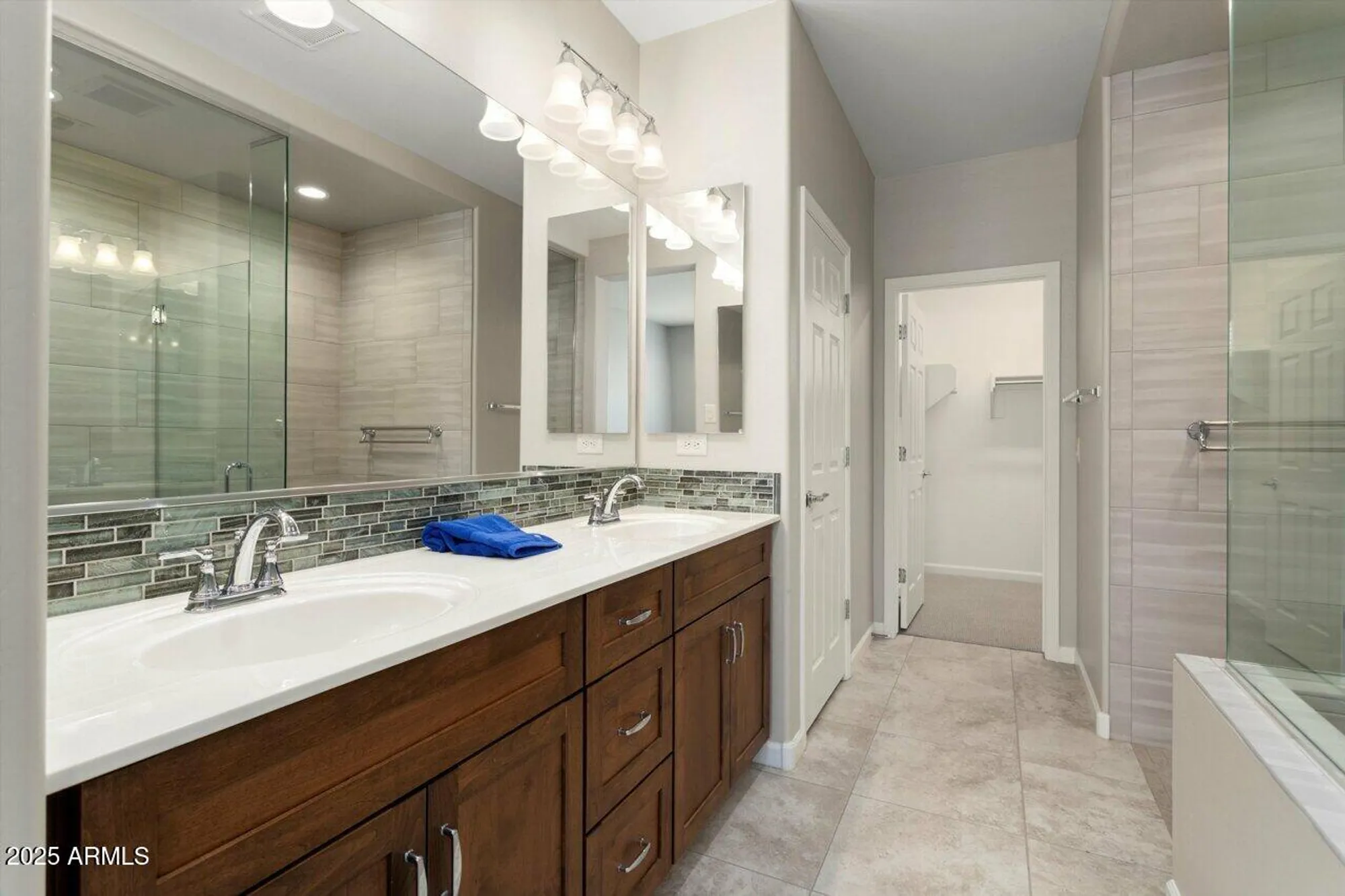 Property Slideshow image 18 of 31 | 16953 w merrell st, Goodyear, AZ, 85395