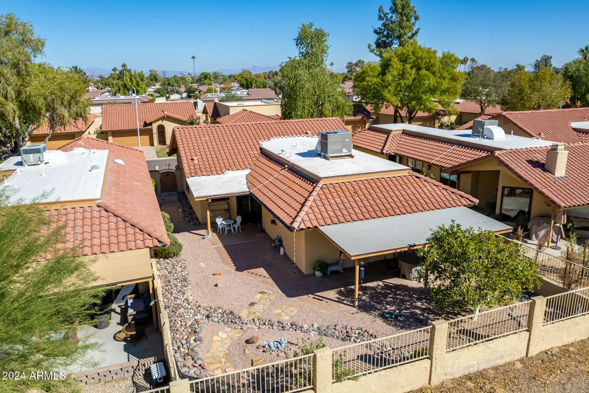 Property Slideshow image 39 of 86 | 12326 s shoshoni dr, Phoenix, AZ, 85044