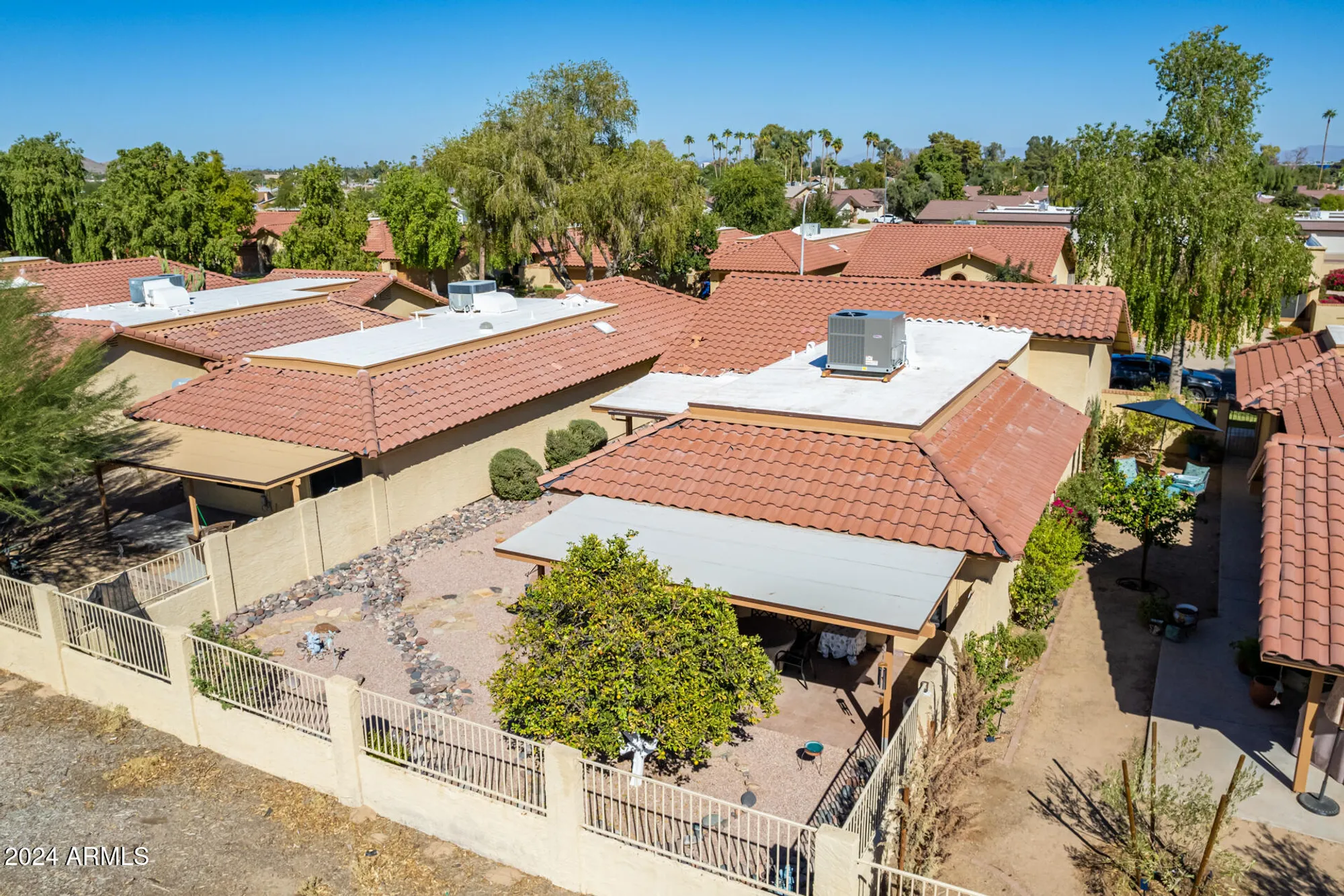 Property Slideshow image 40 of 86 | 12326 s shoshoni dr, Phoenix, AZ, 85044