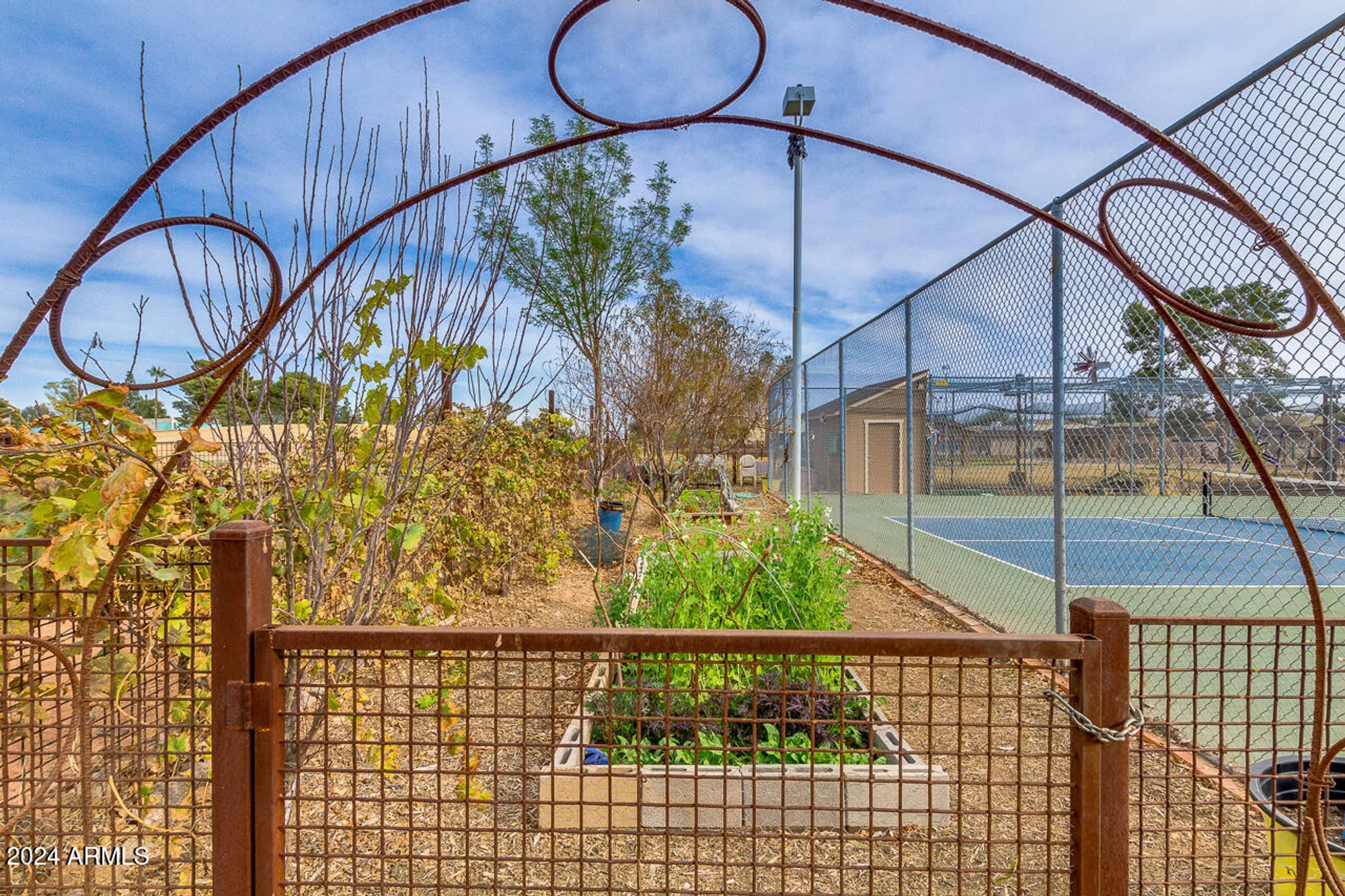 Property Slideshow image 69 of 86 | 12326 s shoshoni dr, Phoenix, AZ, 85044