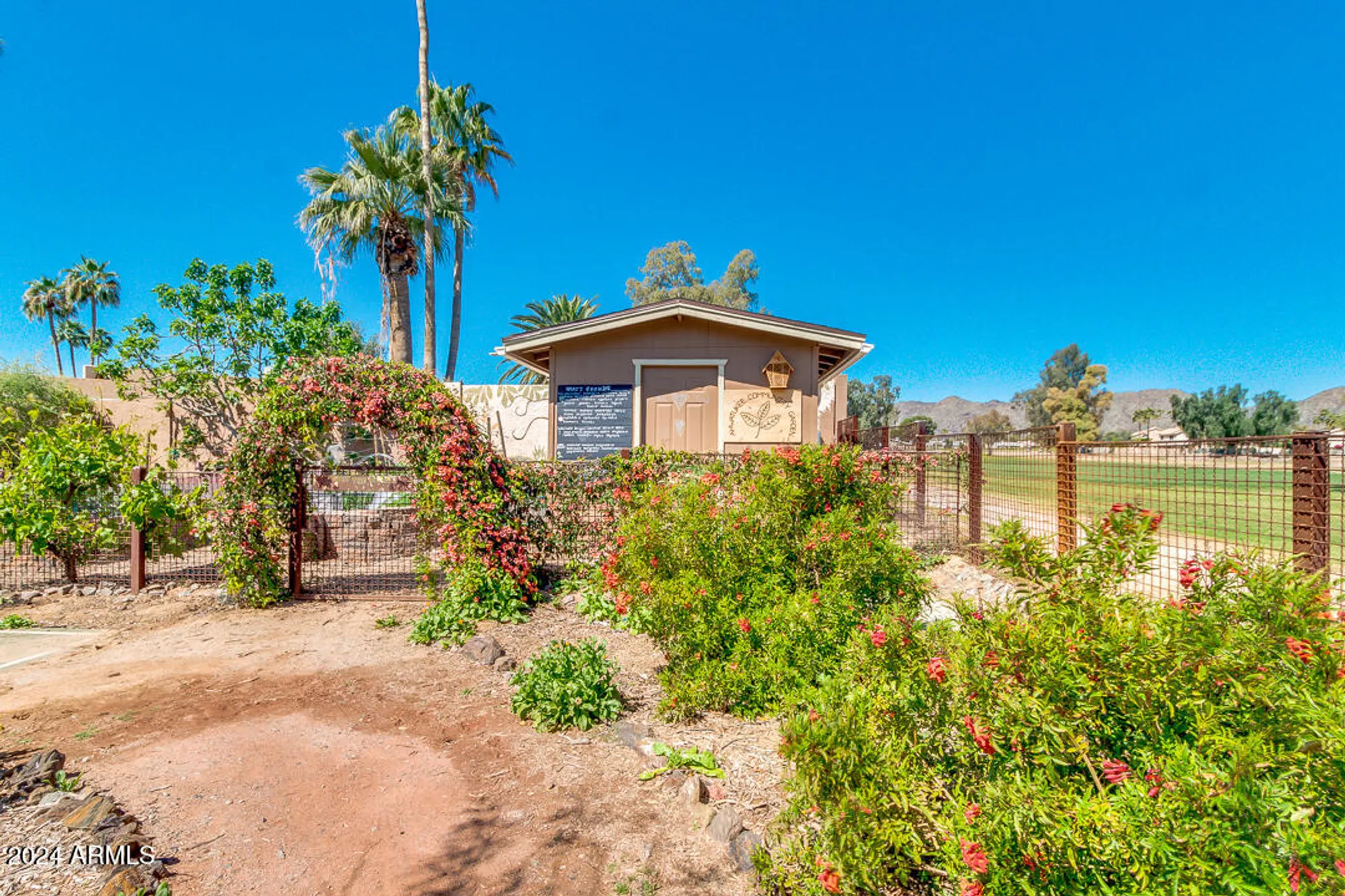 Property Slideshow image 79 of 86 | 12326 s shoshoni dr, Phoenix, AZ, 85044