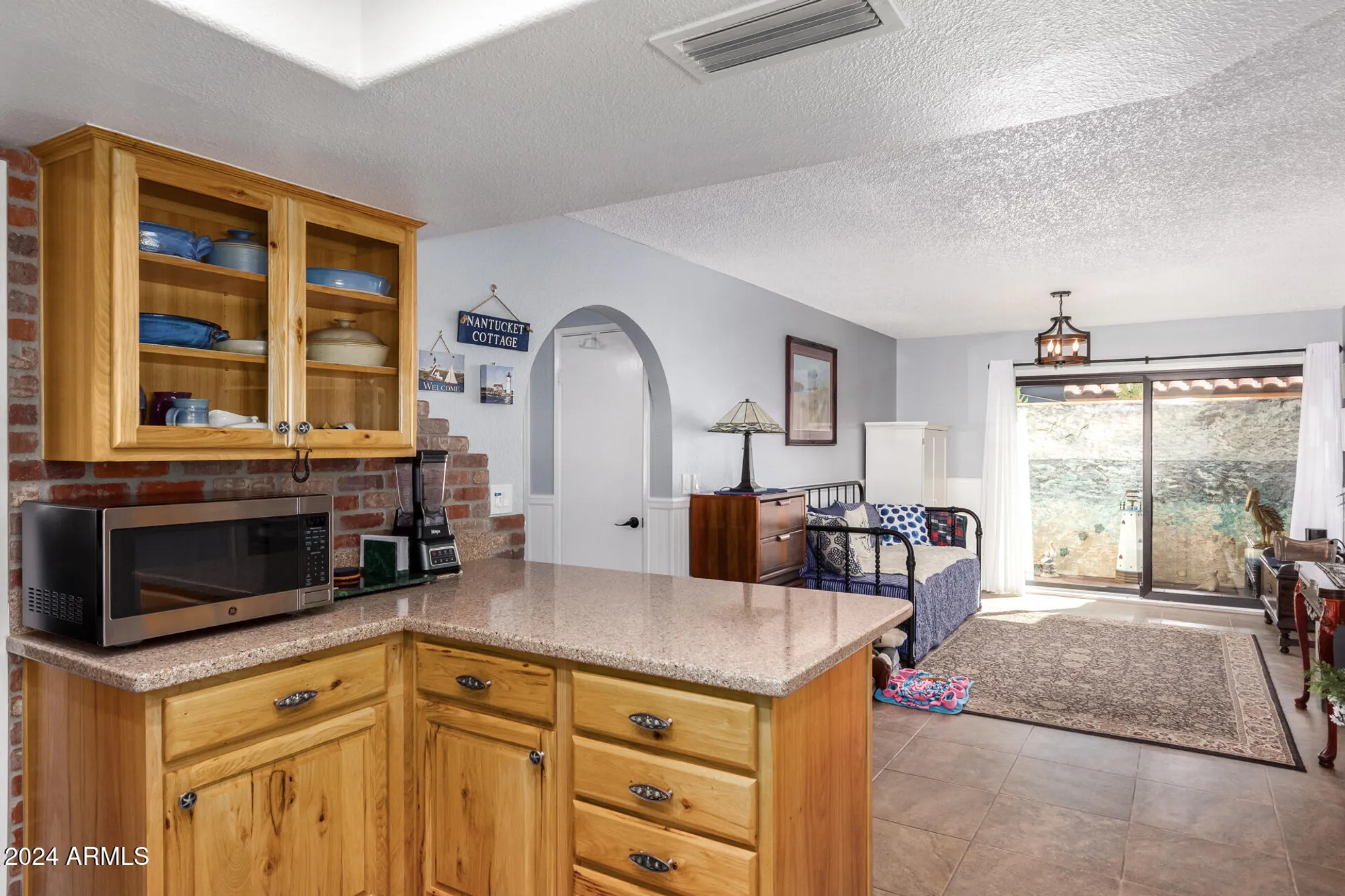 Property Slideshow image 14 of 86 | 12326 s shoshoni dr, Phoenix, AZ, 85044