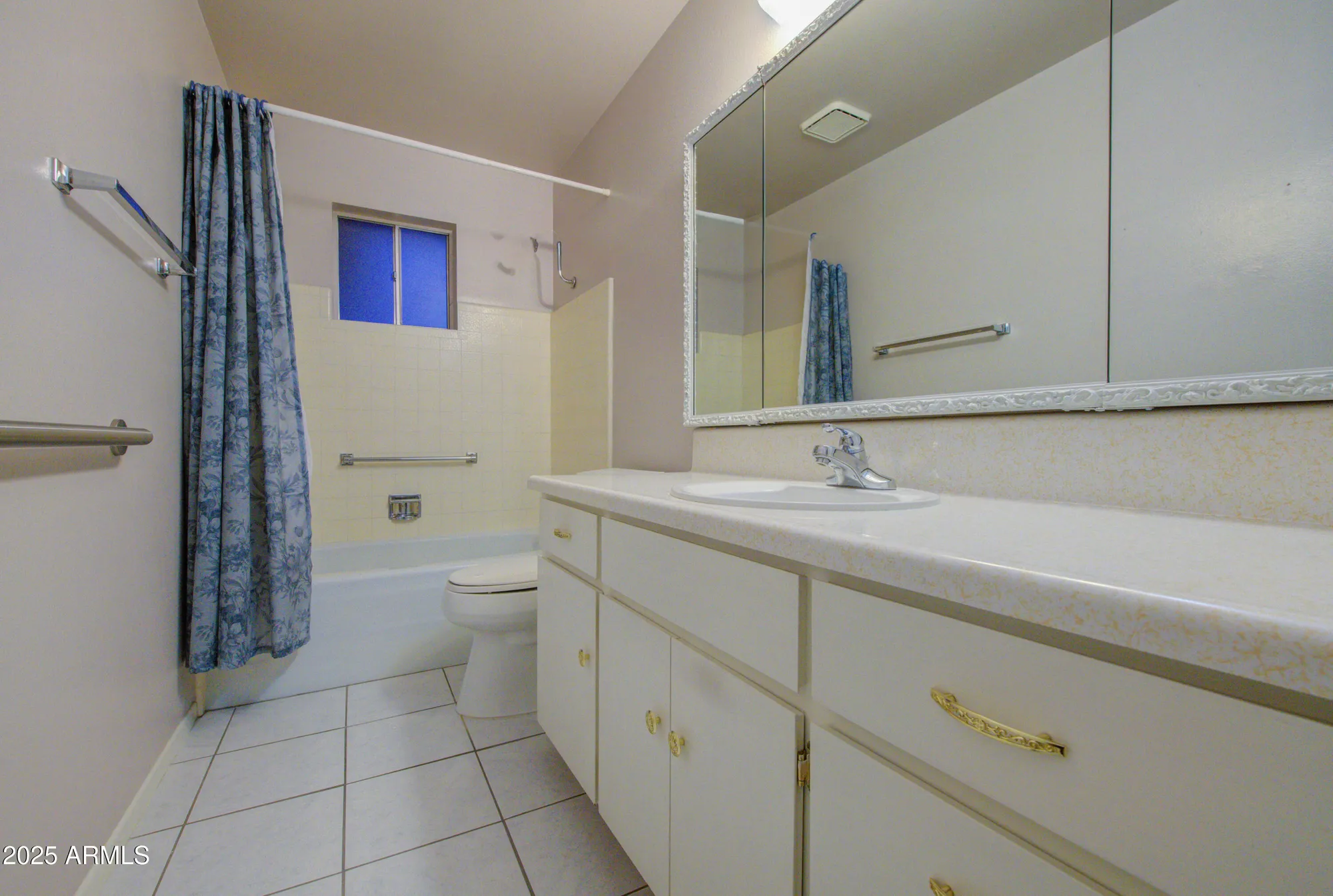 Property Slideshow image 23 of 39 | 6328 e dallas st, Mesa, AZ, 85205