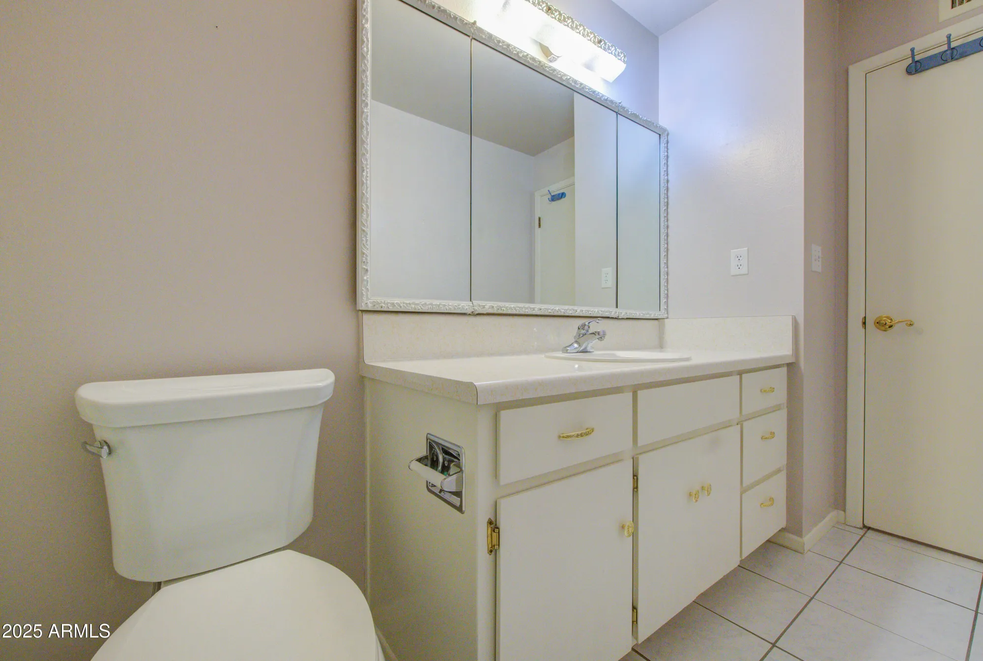 Property Slideshow image 24 of 39 | 6328 e dallas st, Mesa, AZ, 85205