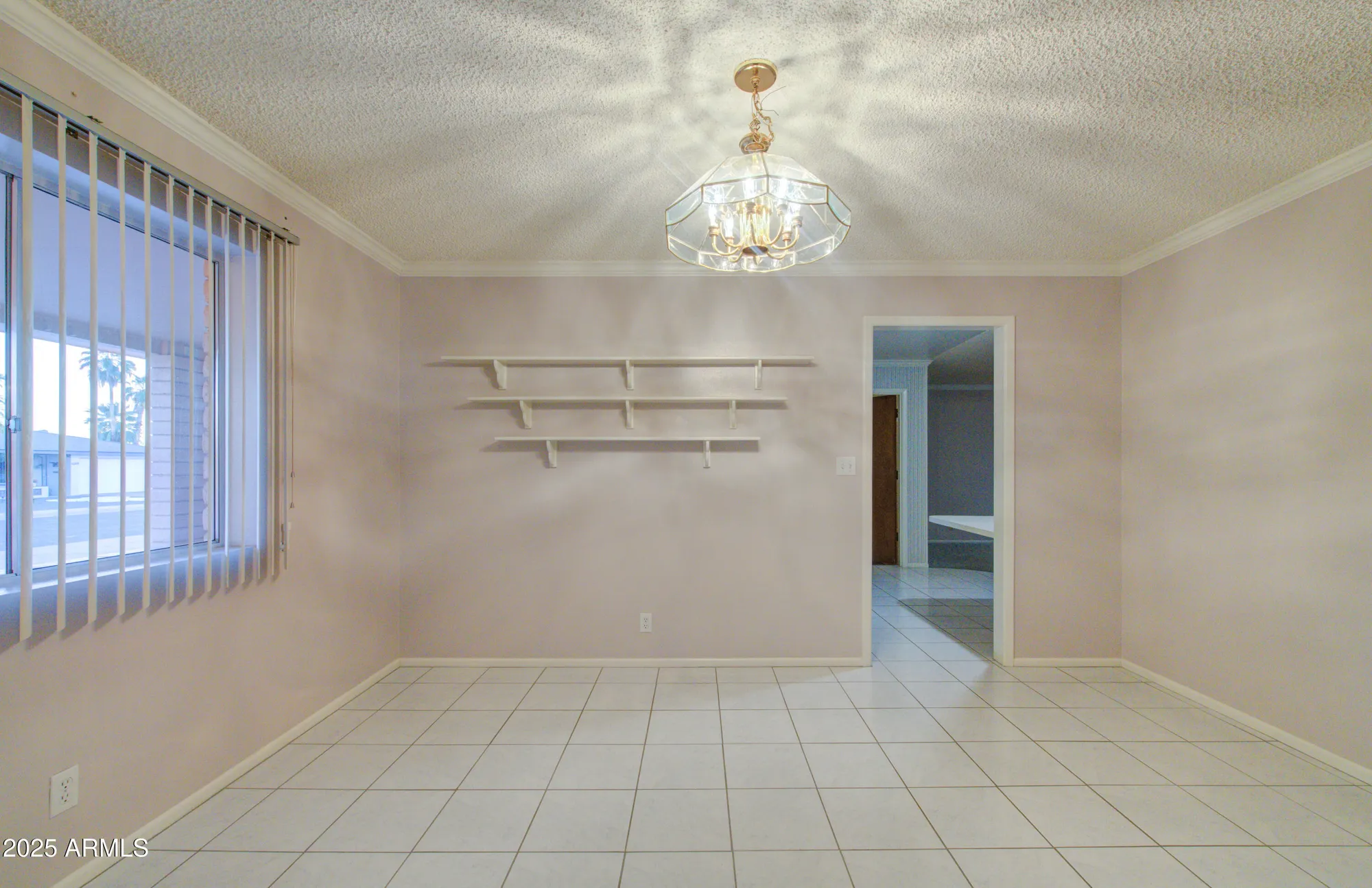 Property Slideshow image 9 of 39 | 6328 e dallas st, Mesa, AZ, 85205