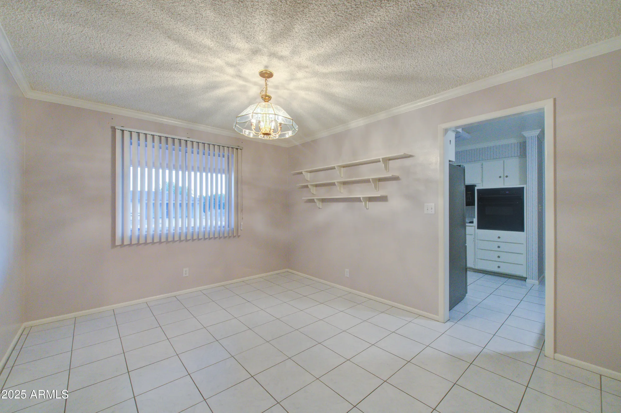 Property Slideshow image 10 of 39 | 6328 e dallas st, Mesa, AZ, 85205