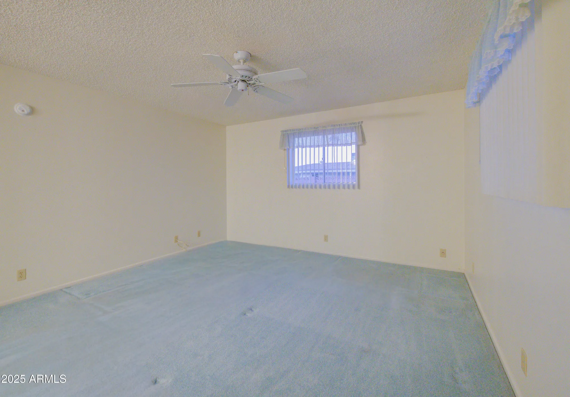 Property Slideshow image 18 of 39 | 6328 e dallas st, Mesa, AZ, 85205