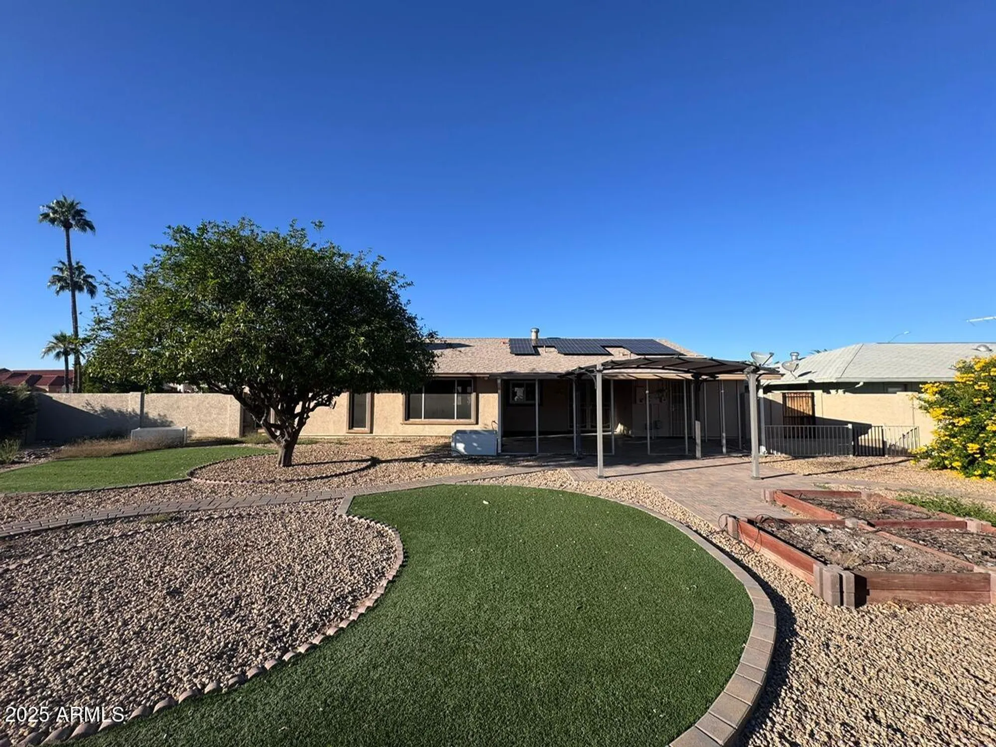 Property Slideshow image 8 of 70 | 13247 w beardsley rd, Sun City West, AZ, 85375