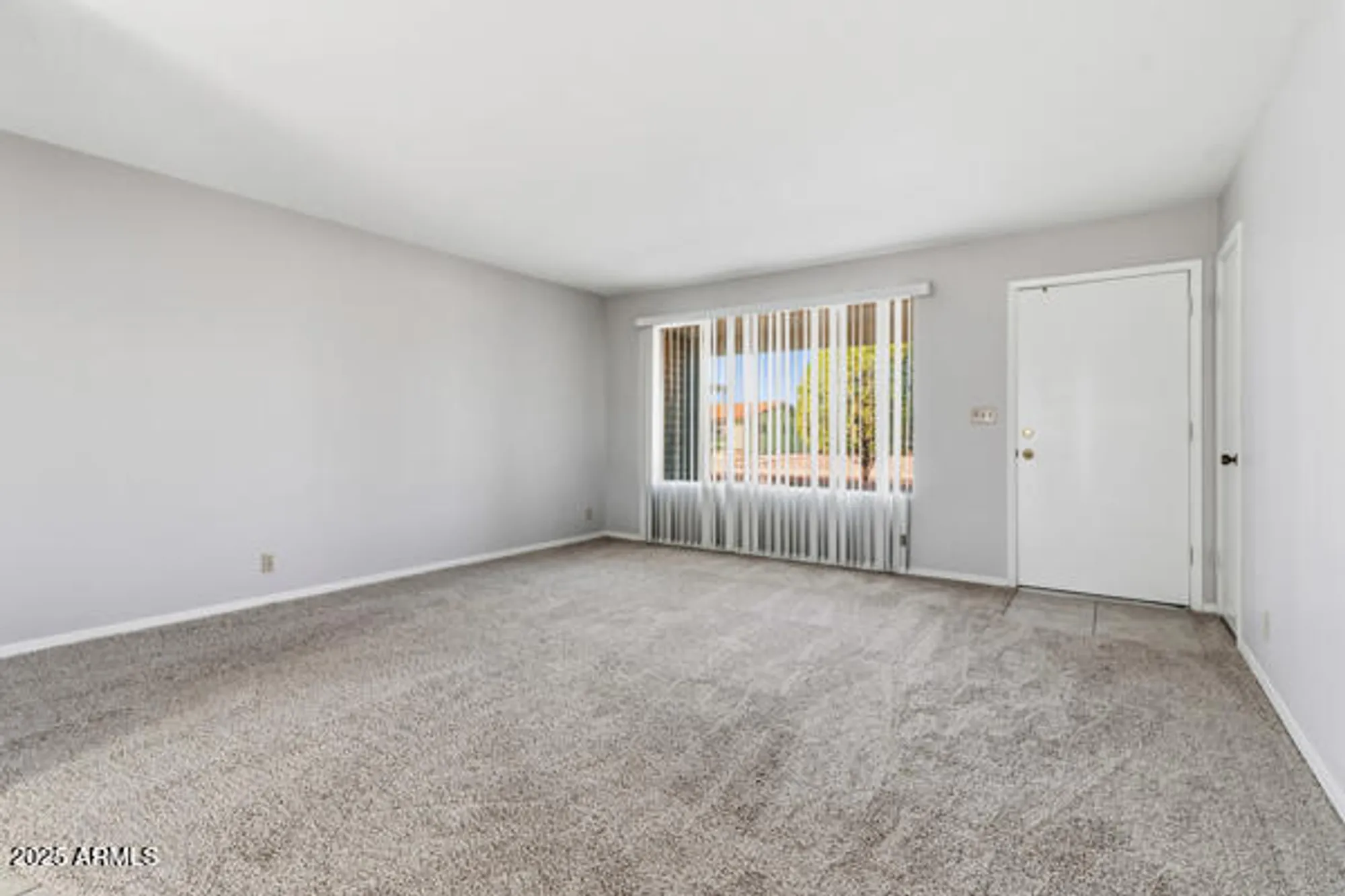 Property Slideshow image 4 of 29 | 6117 e decatur st, Mesa, AZ, 85205