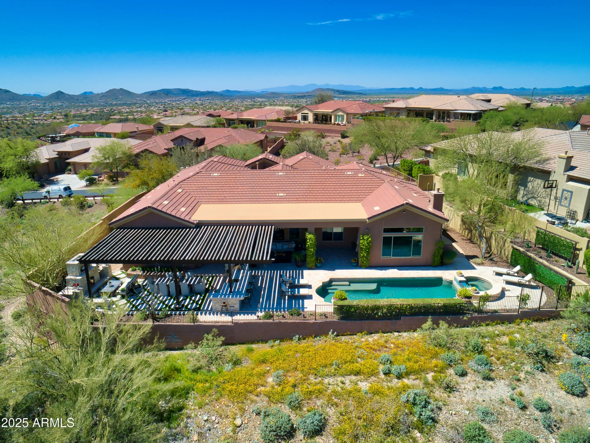 Property Slideshow image 16 of 95 | 2424 w shinnecock ct, Anthem, AZ, 85086