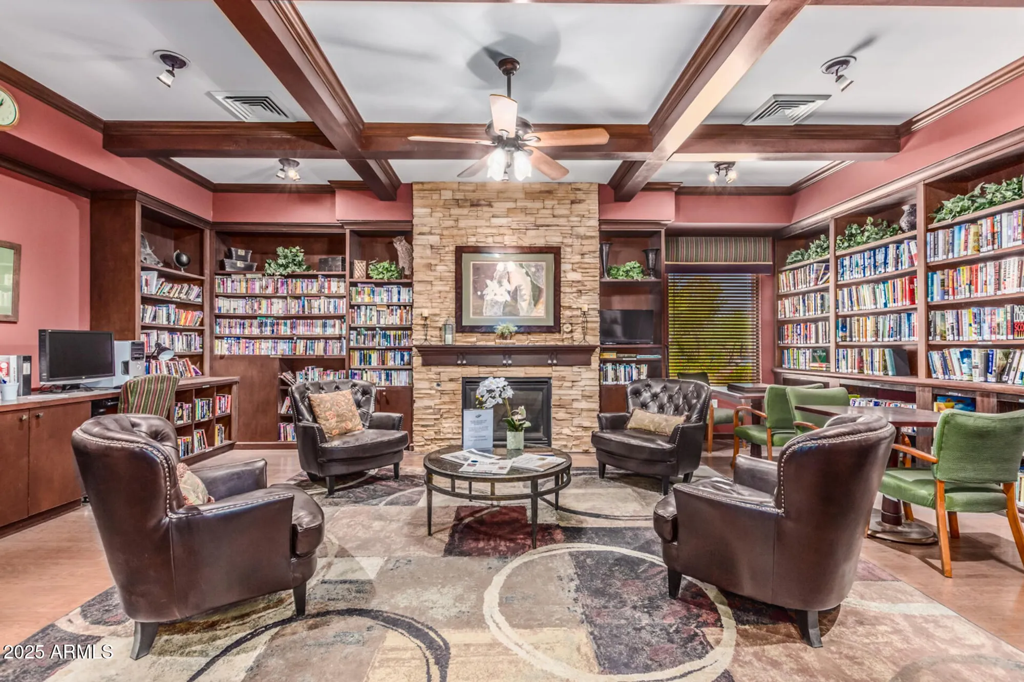 Property Slideshow image 24 of 36 | 3544 e county down dr, Chandler, AZ, 85249