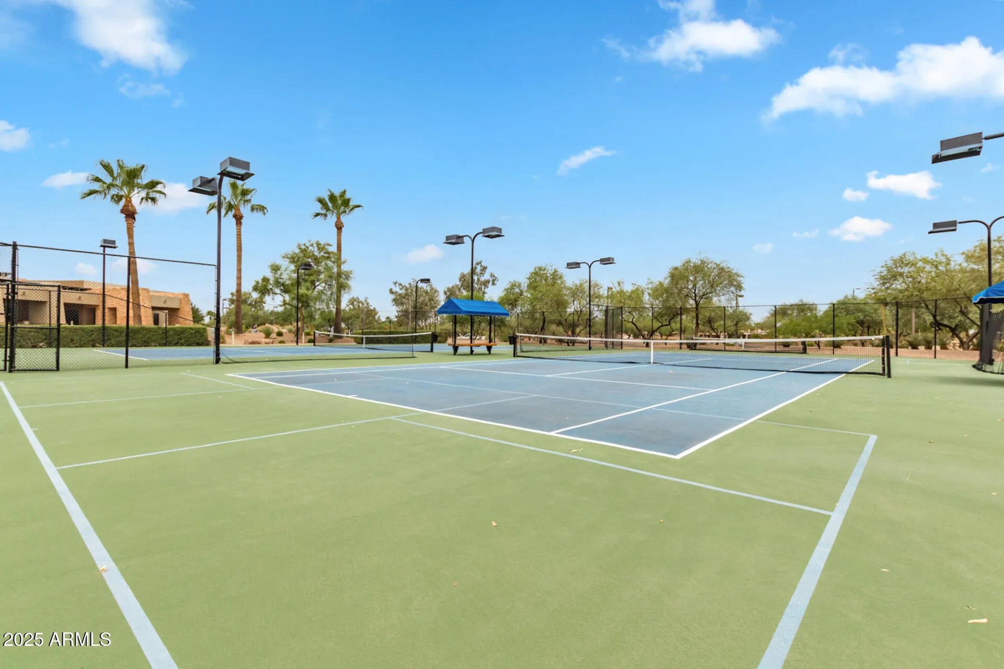 Property Slideshow image 27 of 36 | 3544 e county down dr, Chandler, AZ, 85249