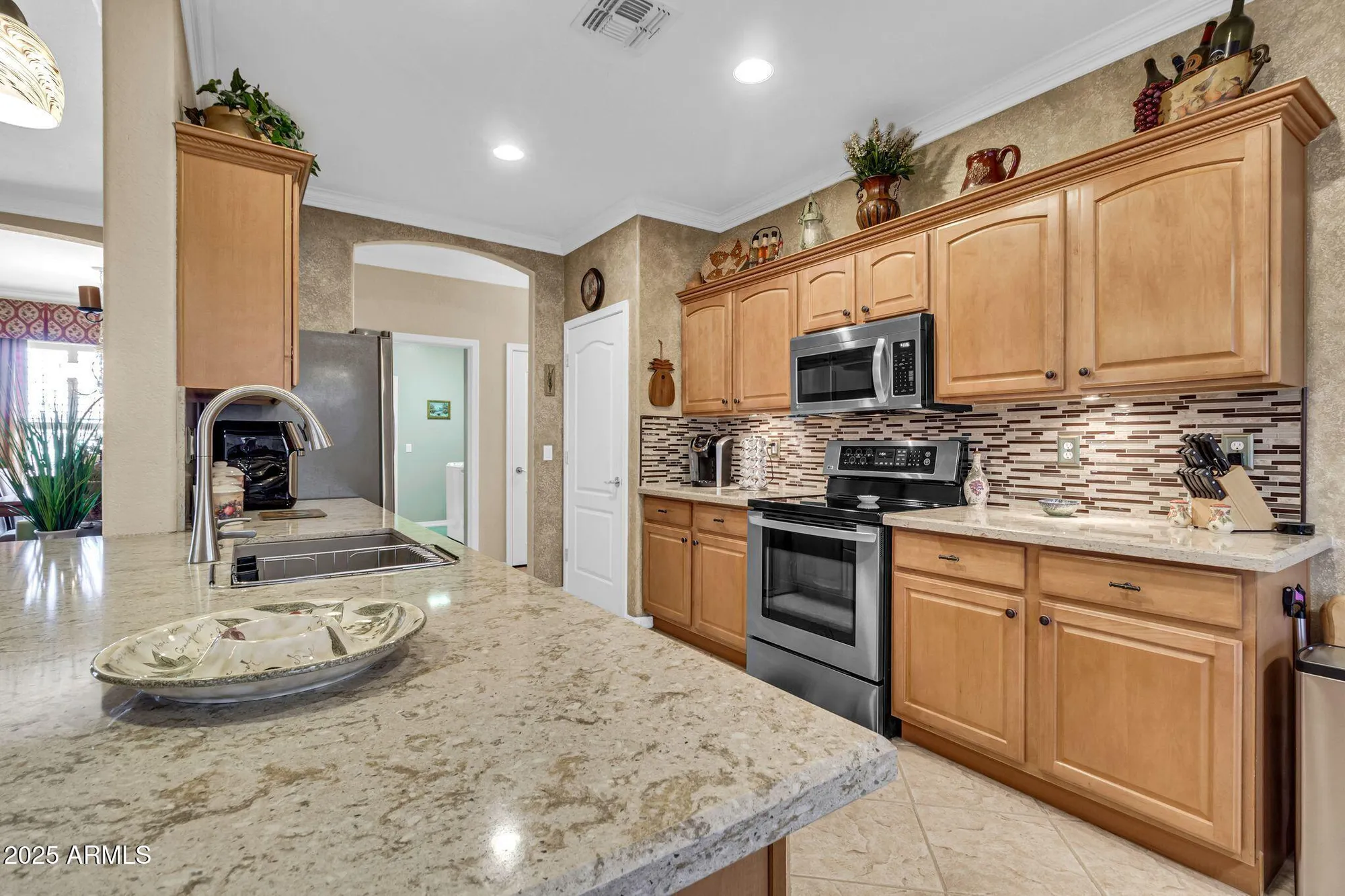 Property Slideshow image 11 of 39 | 6959 s rincon dr, Chandler, AZ, 85249