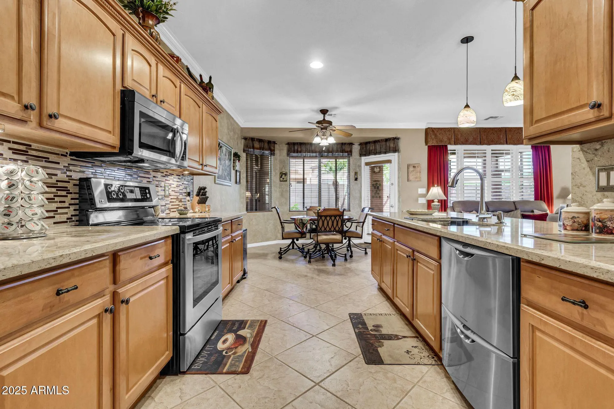 Property Slideshow image 13 of 39 | 6959 s rincon dr, Chandler, AZ, 85249
